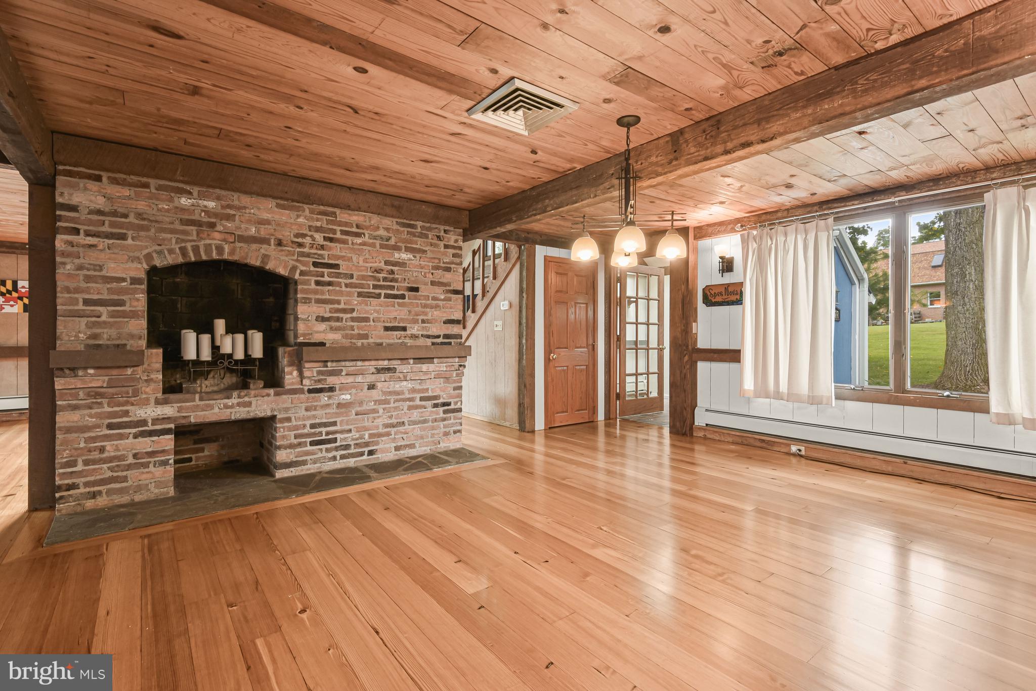 DAISY HILL ESTATES - Residential