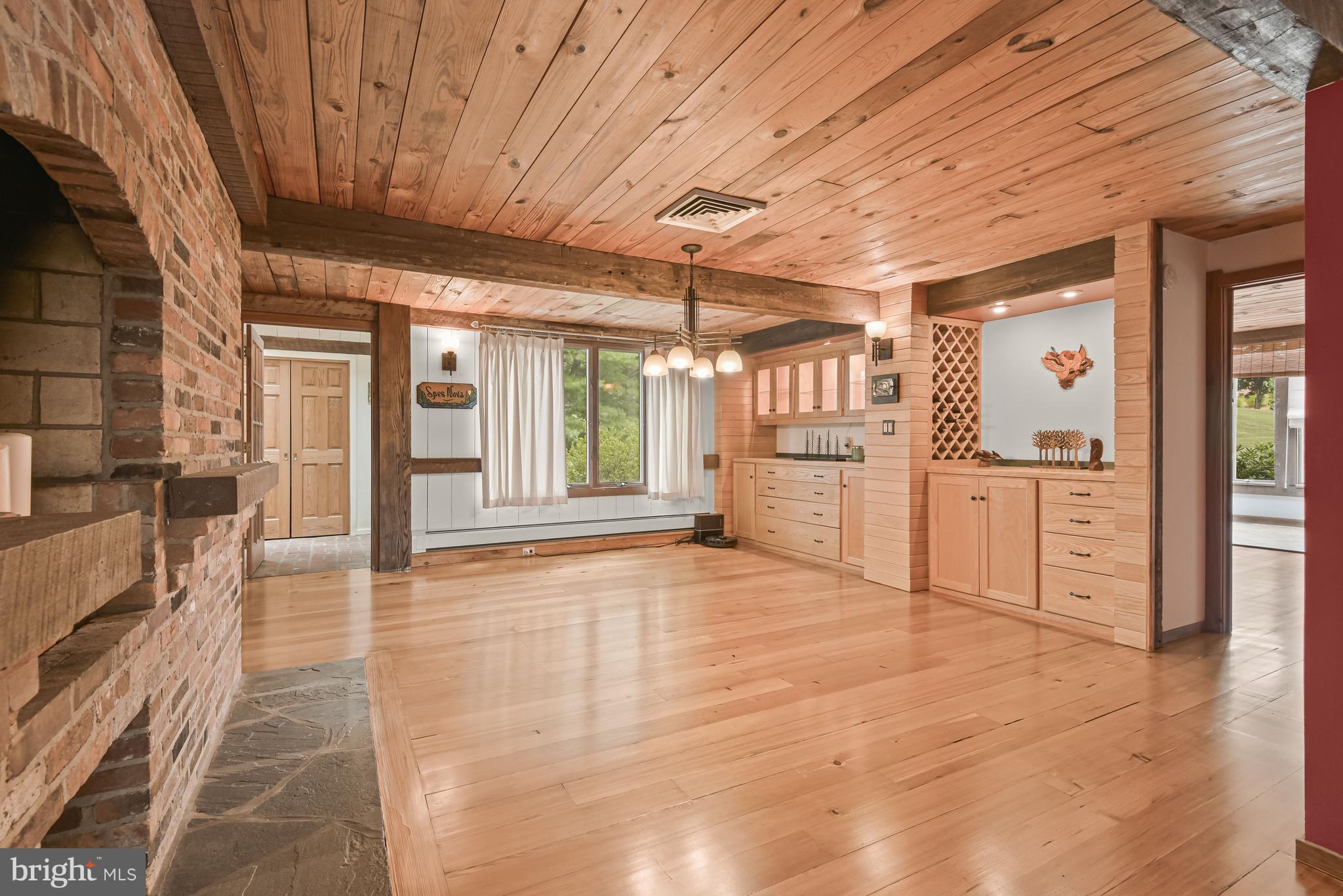 DAISY HILL ESTATES - Residential