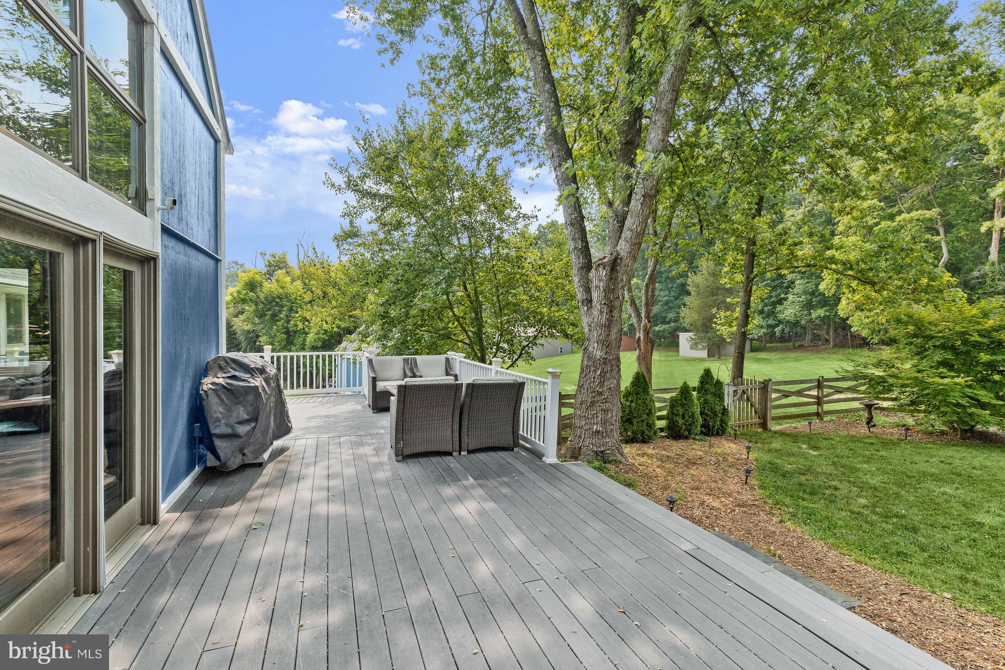 DAISY HILL ESTATES - Residential