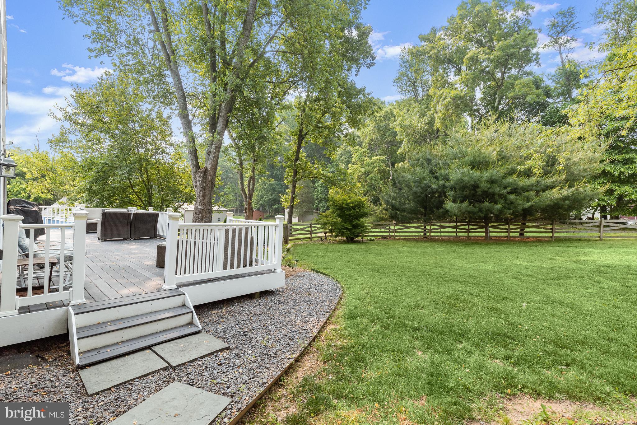 DAISY HILL ESTATES - Residential