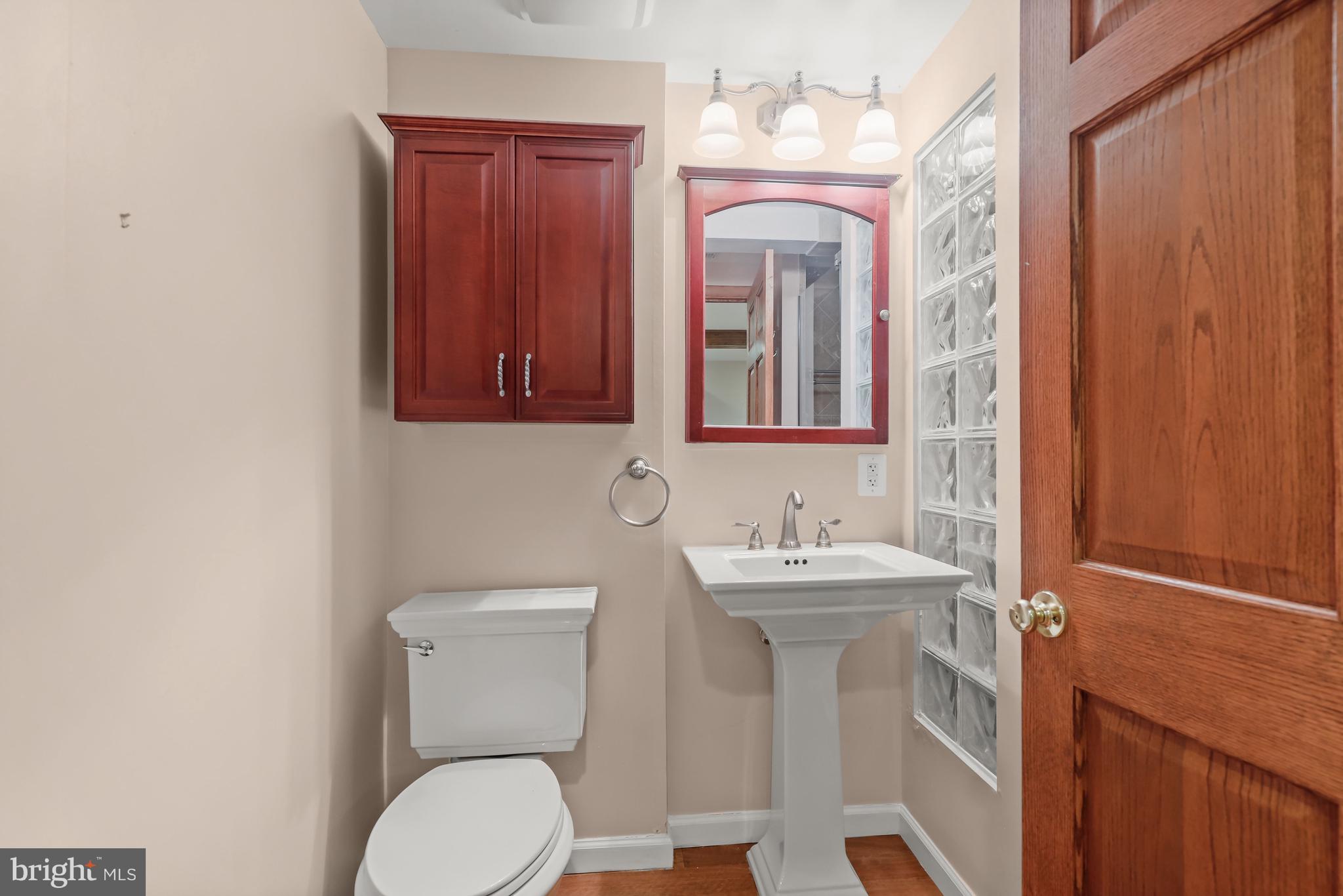 DAISY HILL ESTATES - Residential