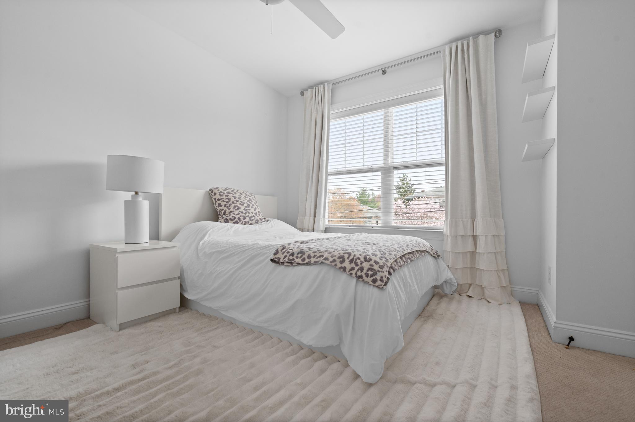 BELMONT HILLS - Residential