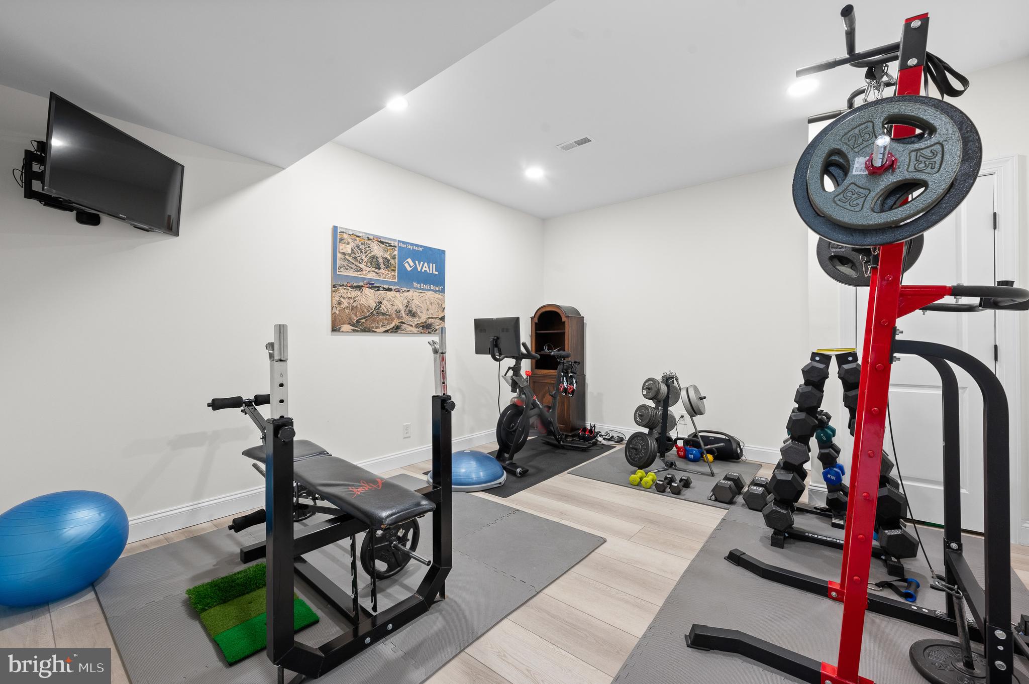 BELMONT HILLS - Residential