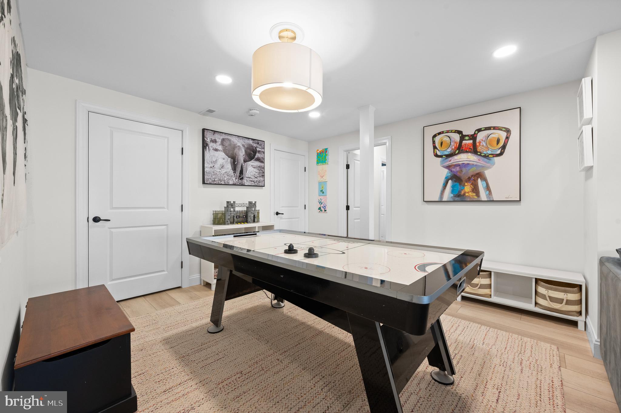 BELMONT HILLS - Residential