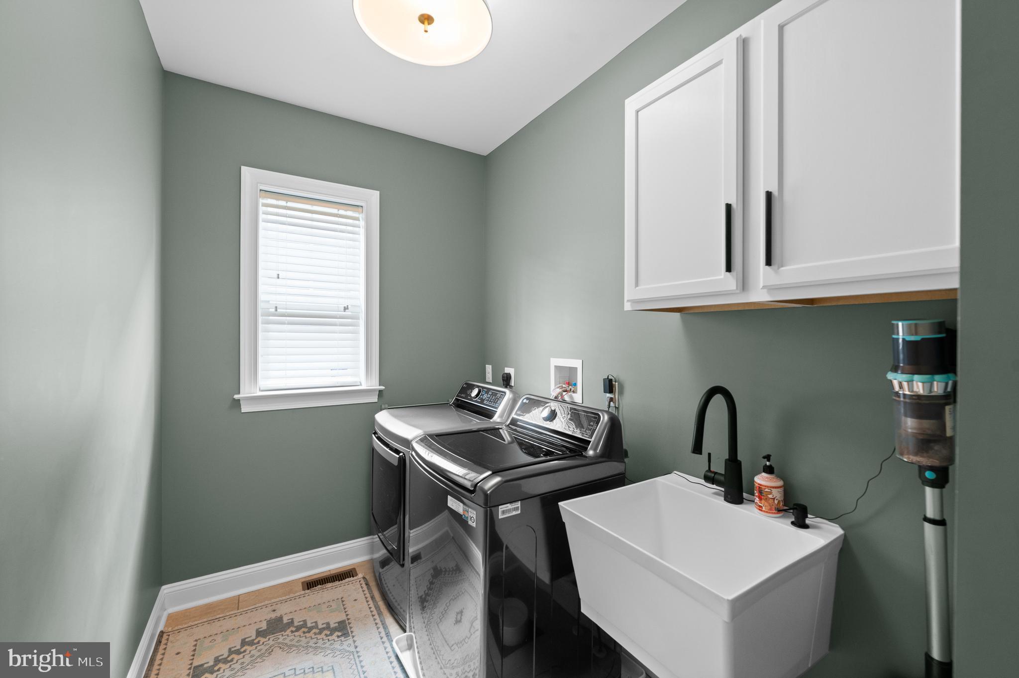 BELMONT HILLS - Residential