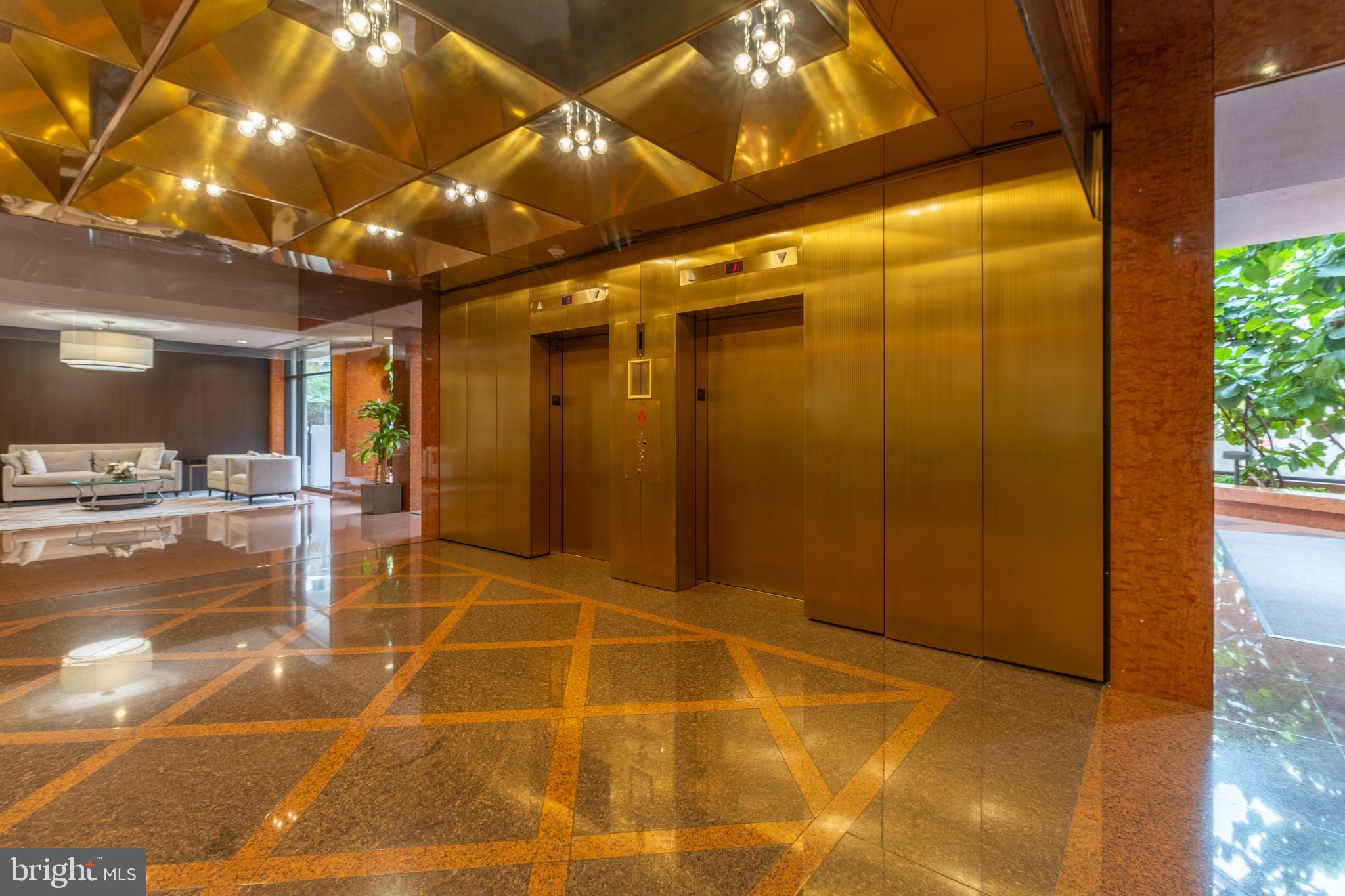 ATRIUM - Residential Lease