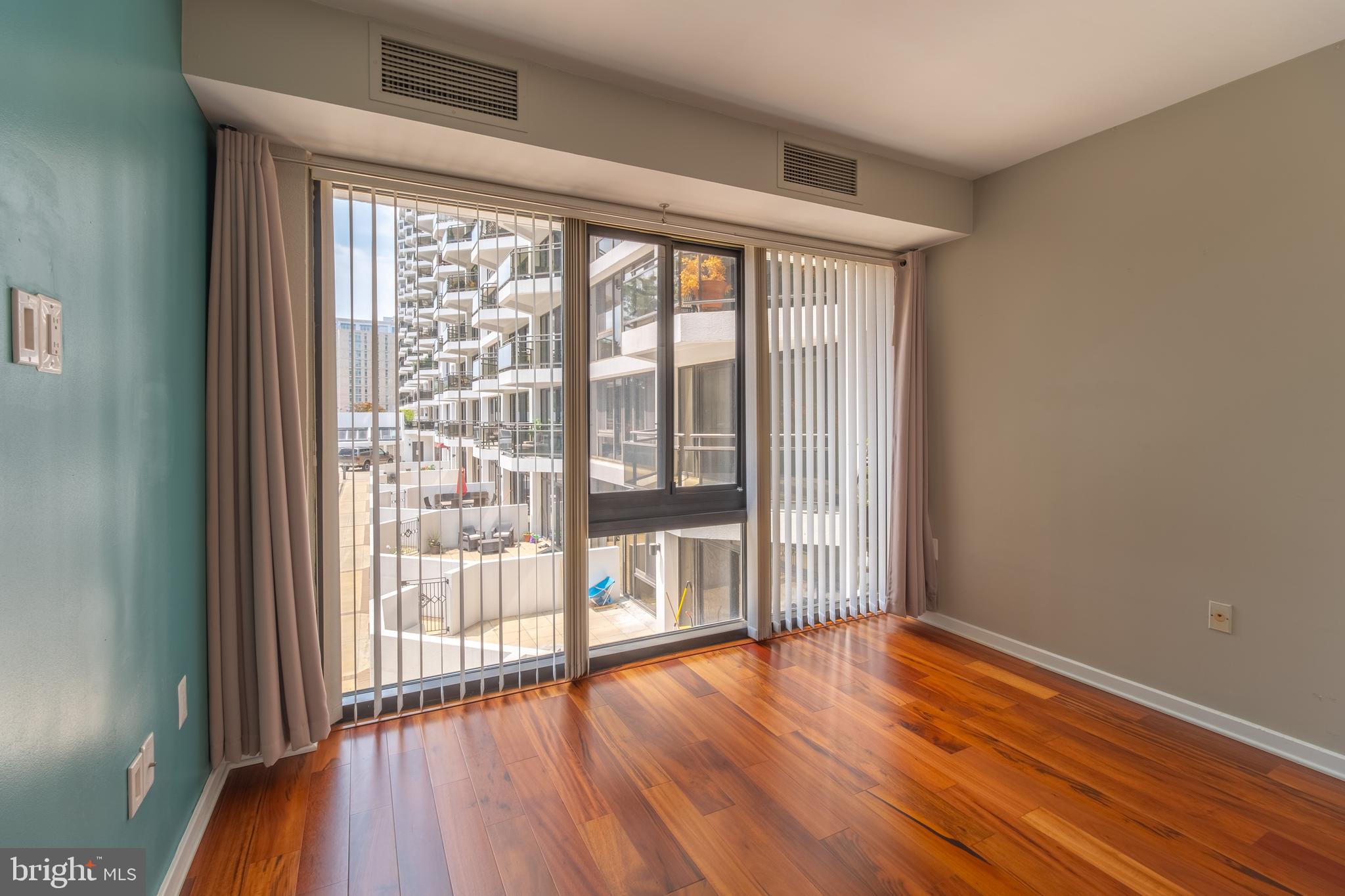 ATRIUM - Residential Lease