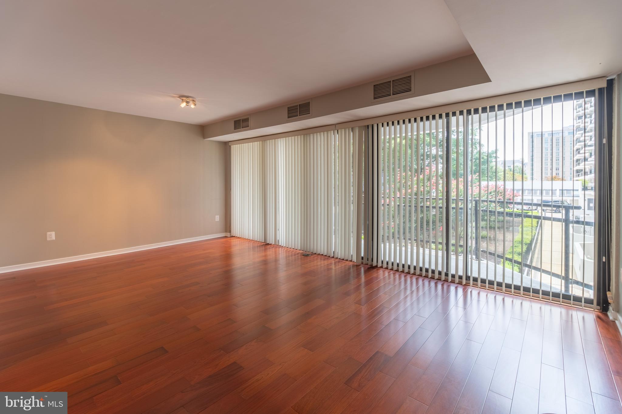 ATRIUM - Residential Lease