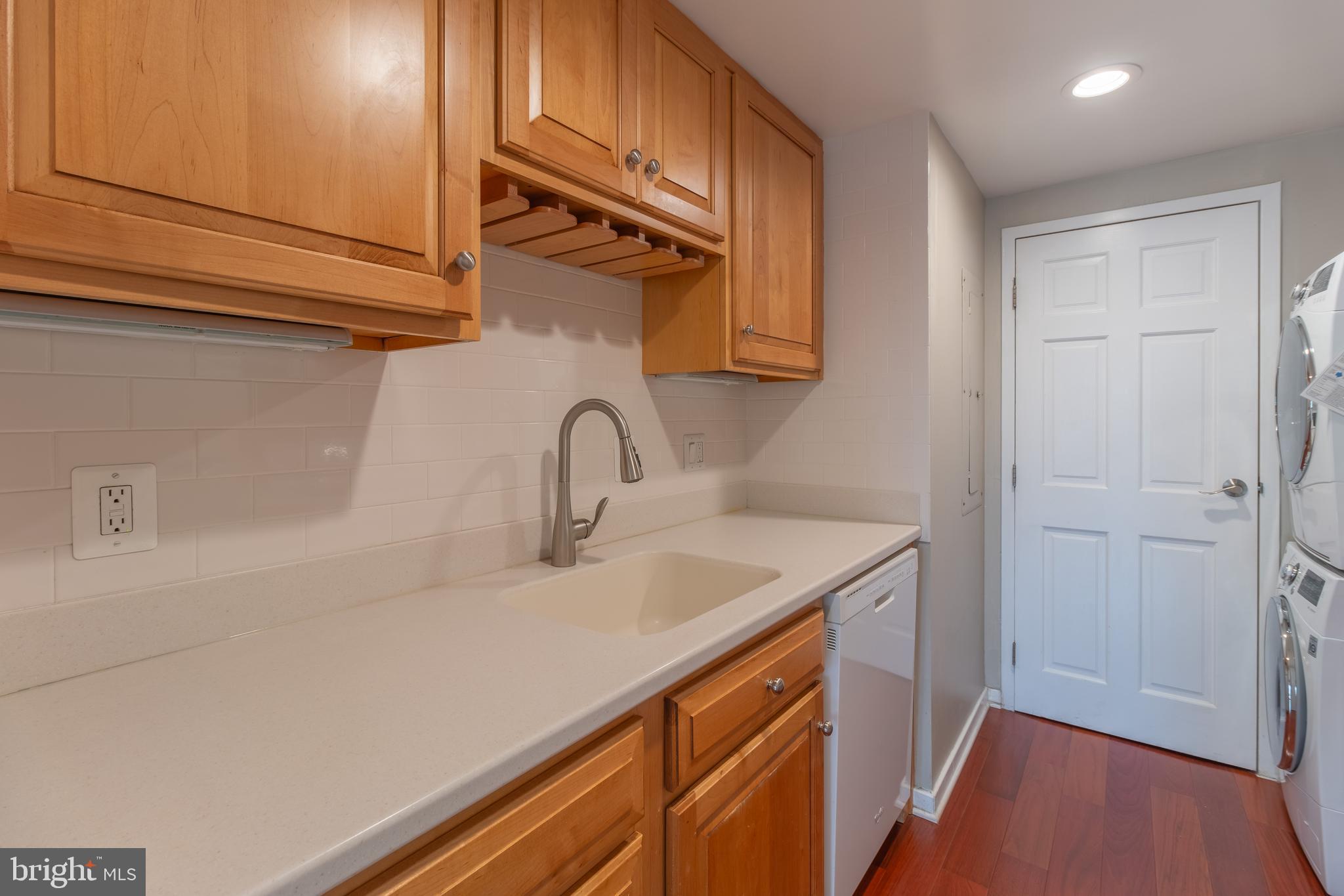 ATRIUM - Residential Lease