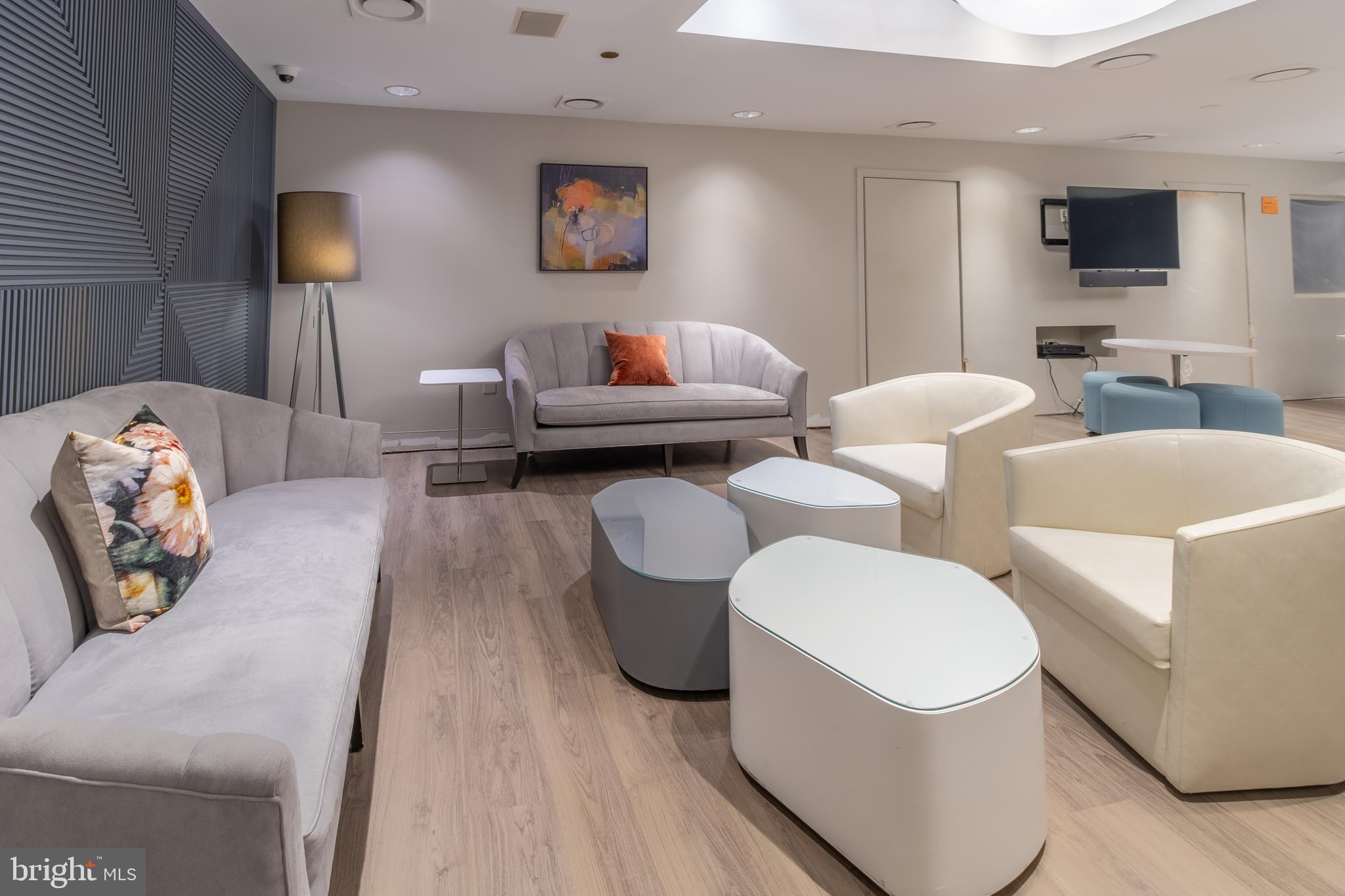 ATRIUM - Residential Lease