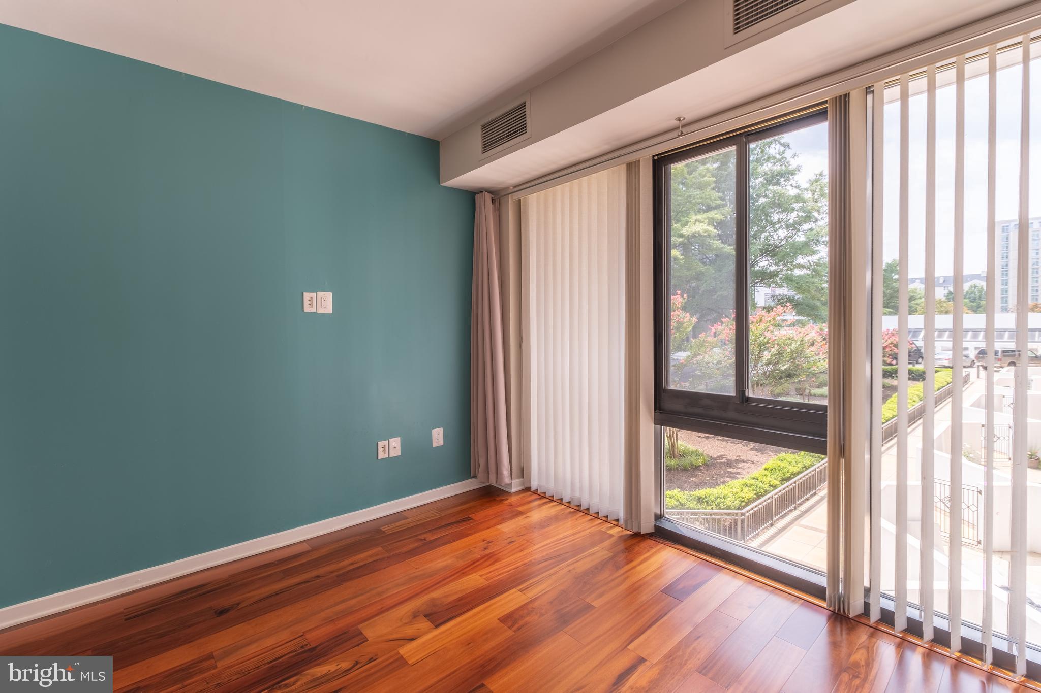 ATRIUM - Residential Lease