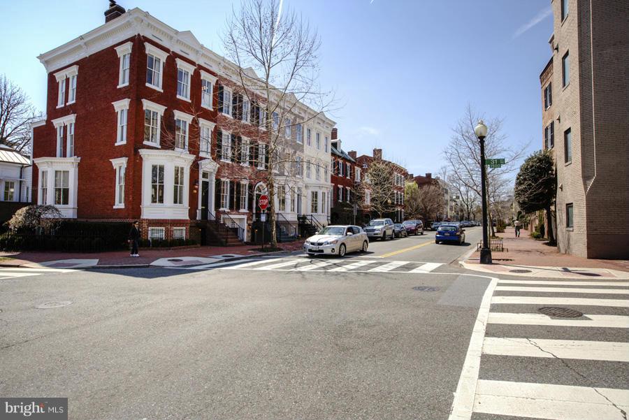 GEORGETOWN - Residential