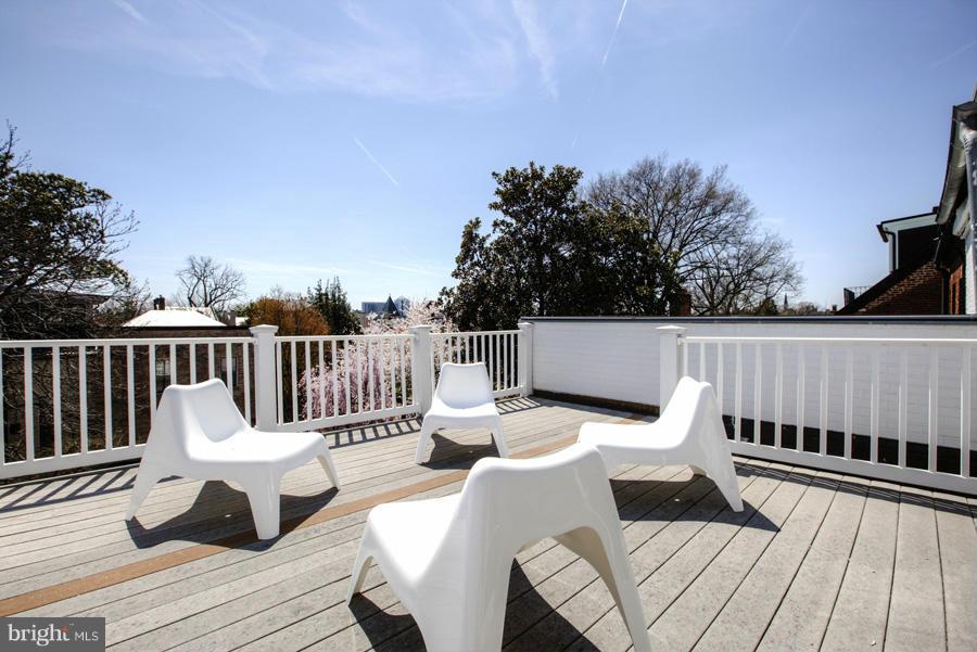 GEORGETOWN - Residential