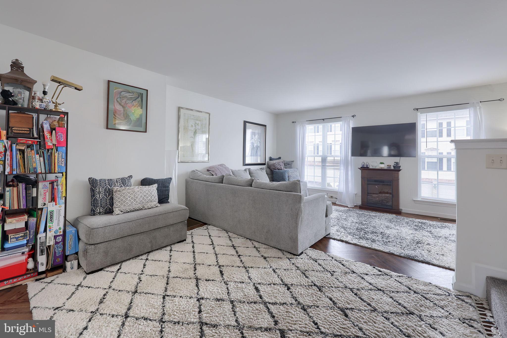 2706 EQUESTRIAN DRIVE