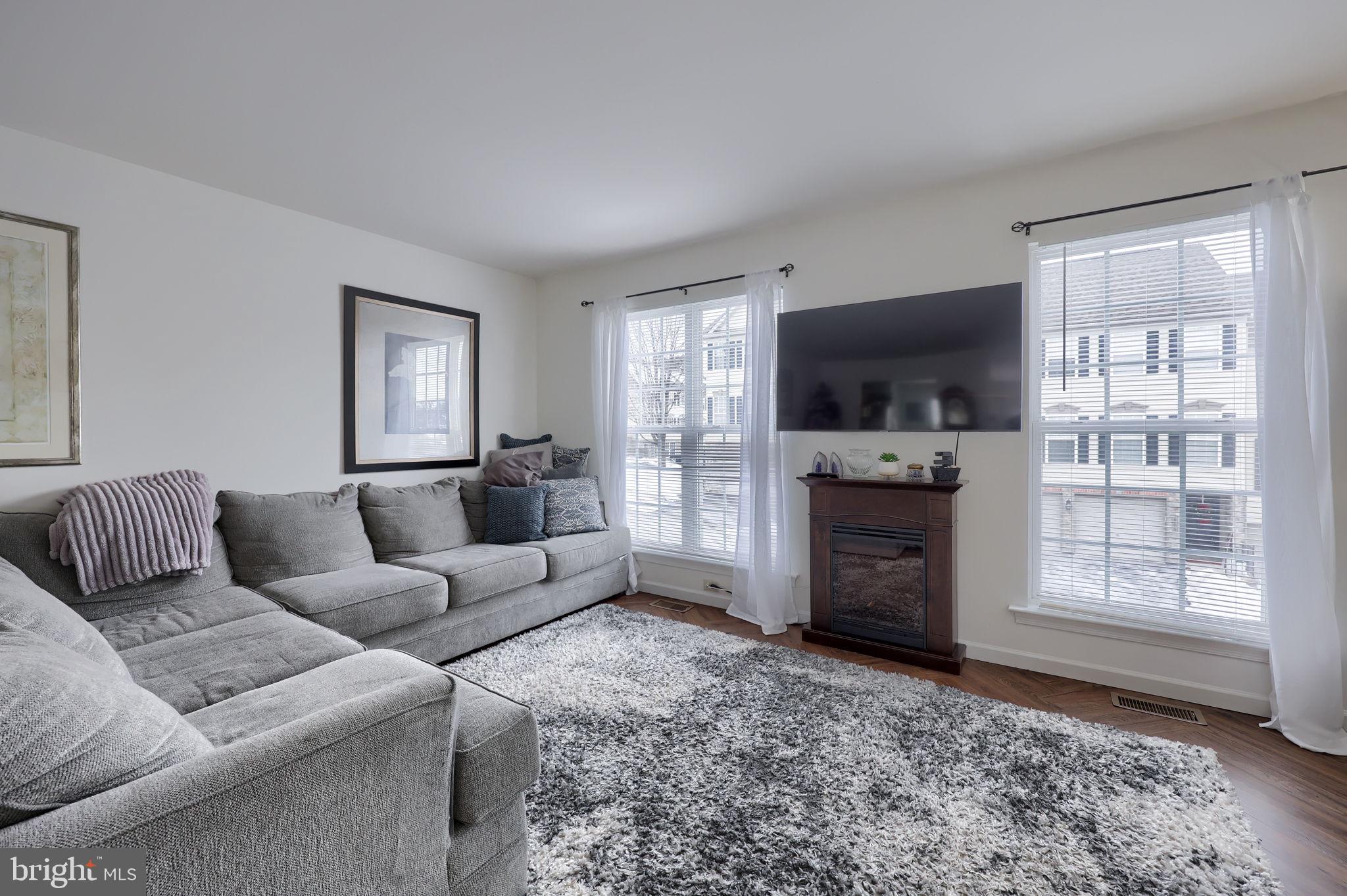 HUNT CLUB - Residential