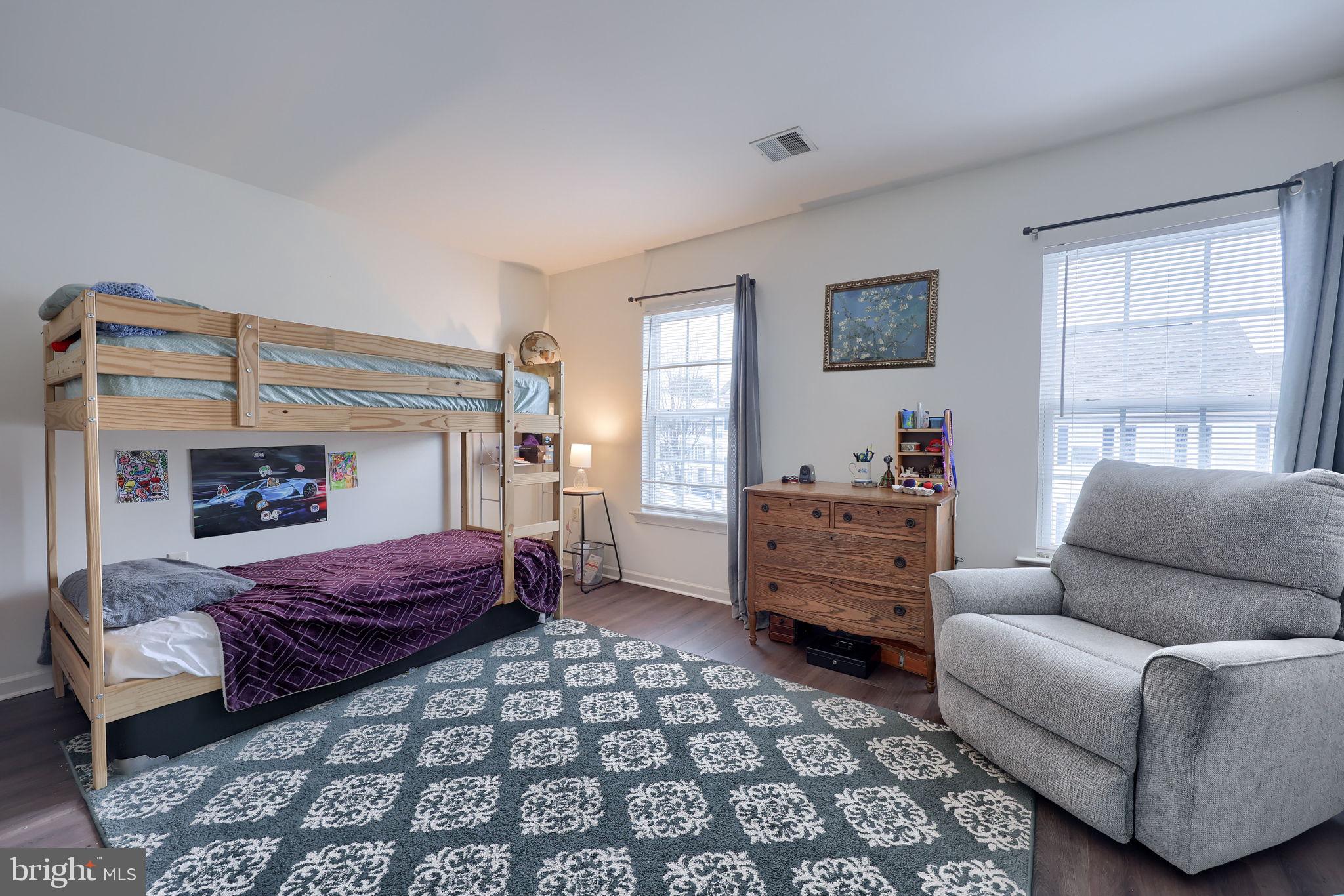 HUNT CLUB - Residential