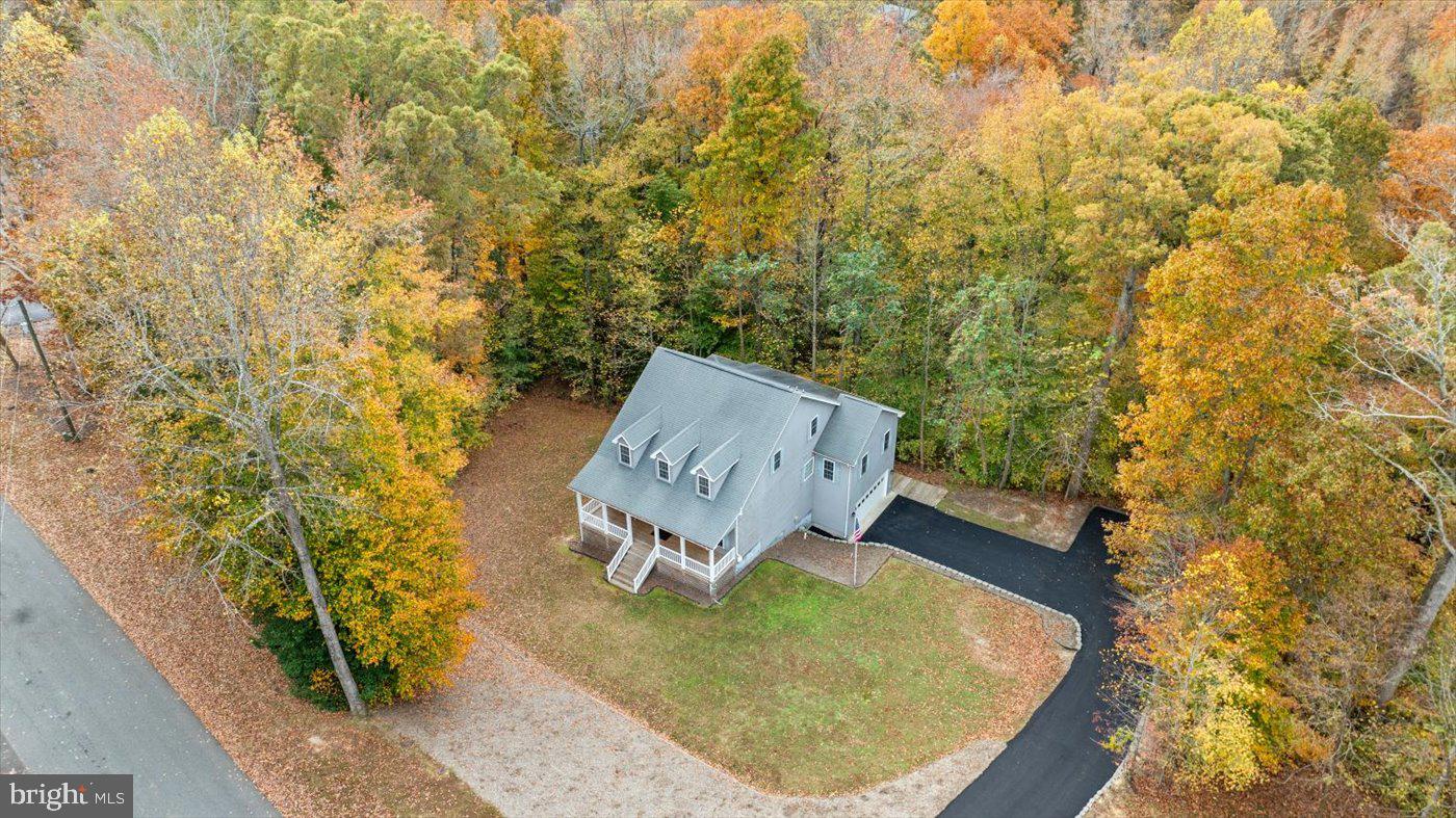 PRESIDENTIAL LAKES - Residential