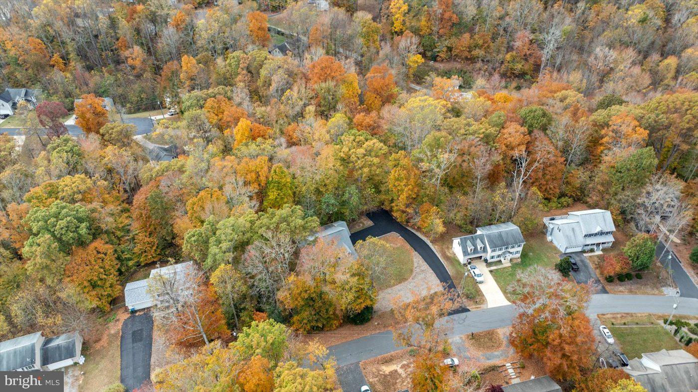 PRESIDENTIAL LAKES - Residential