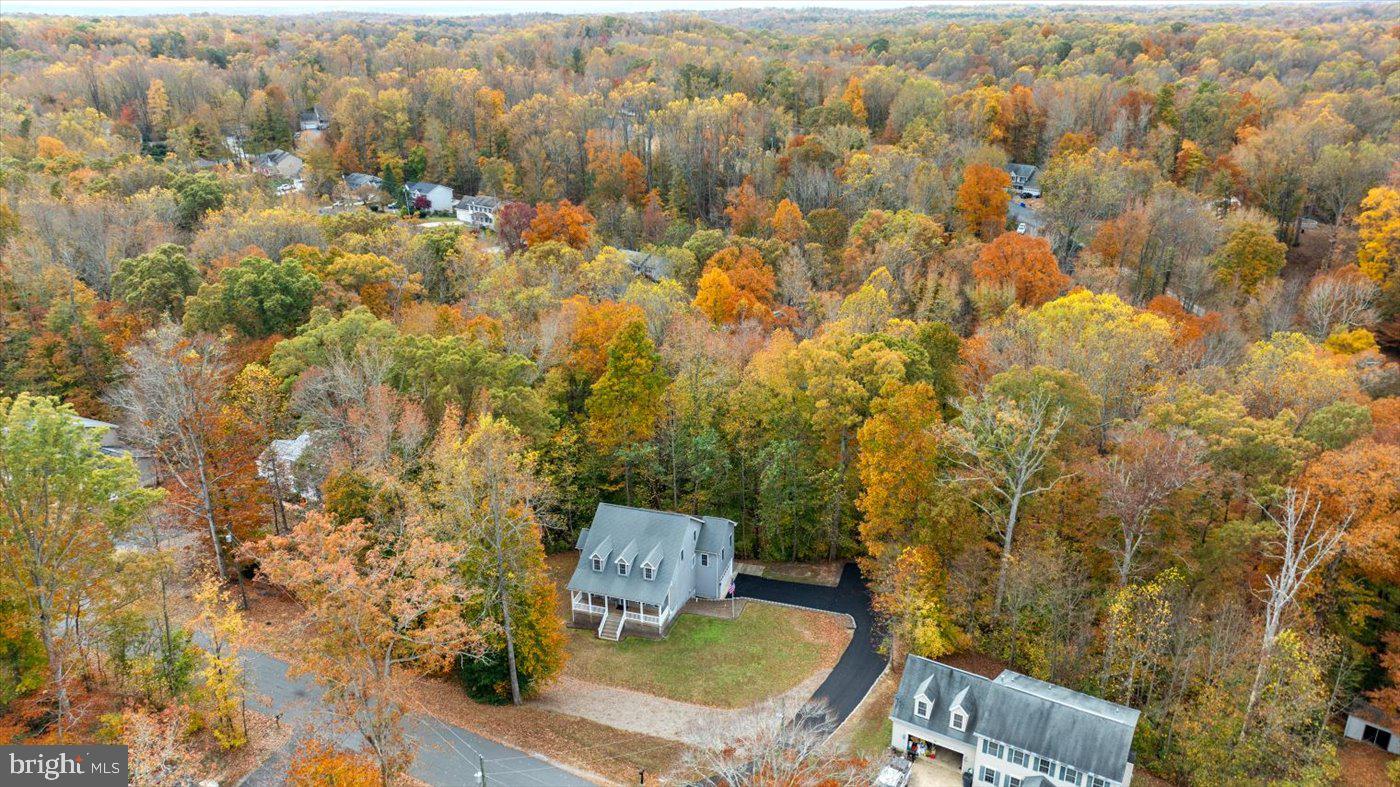 PRESIDENTIAL LAKES - Residential