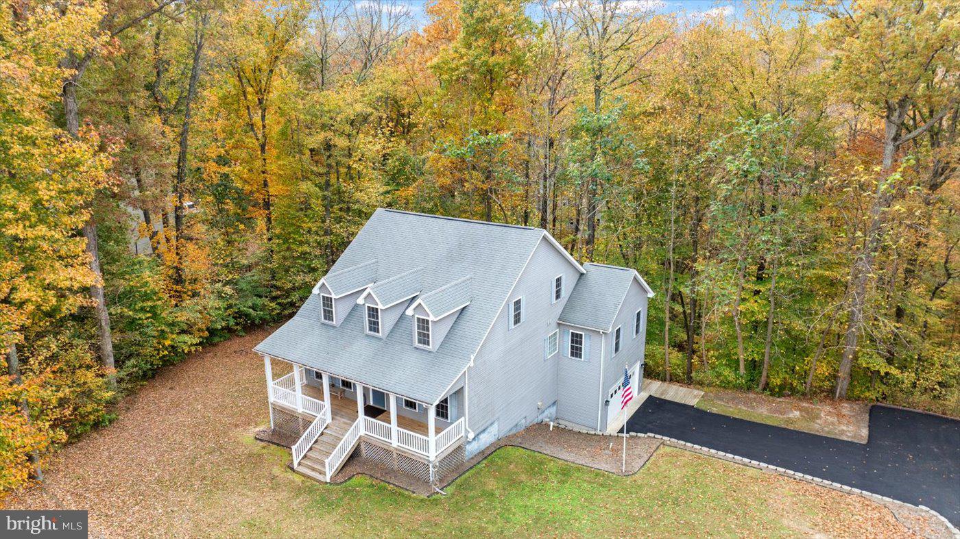 PRESIDENTIAL LAKES - Residential