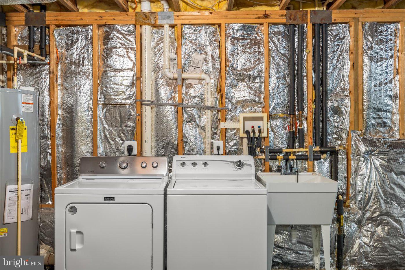 PRESIDENTIAL LAKES - Residential