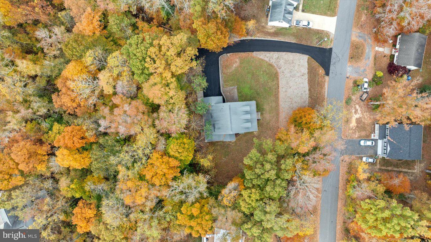 PRESIDENTIAL LAKES - Residential