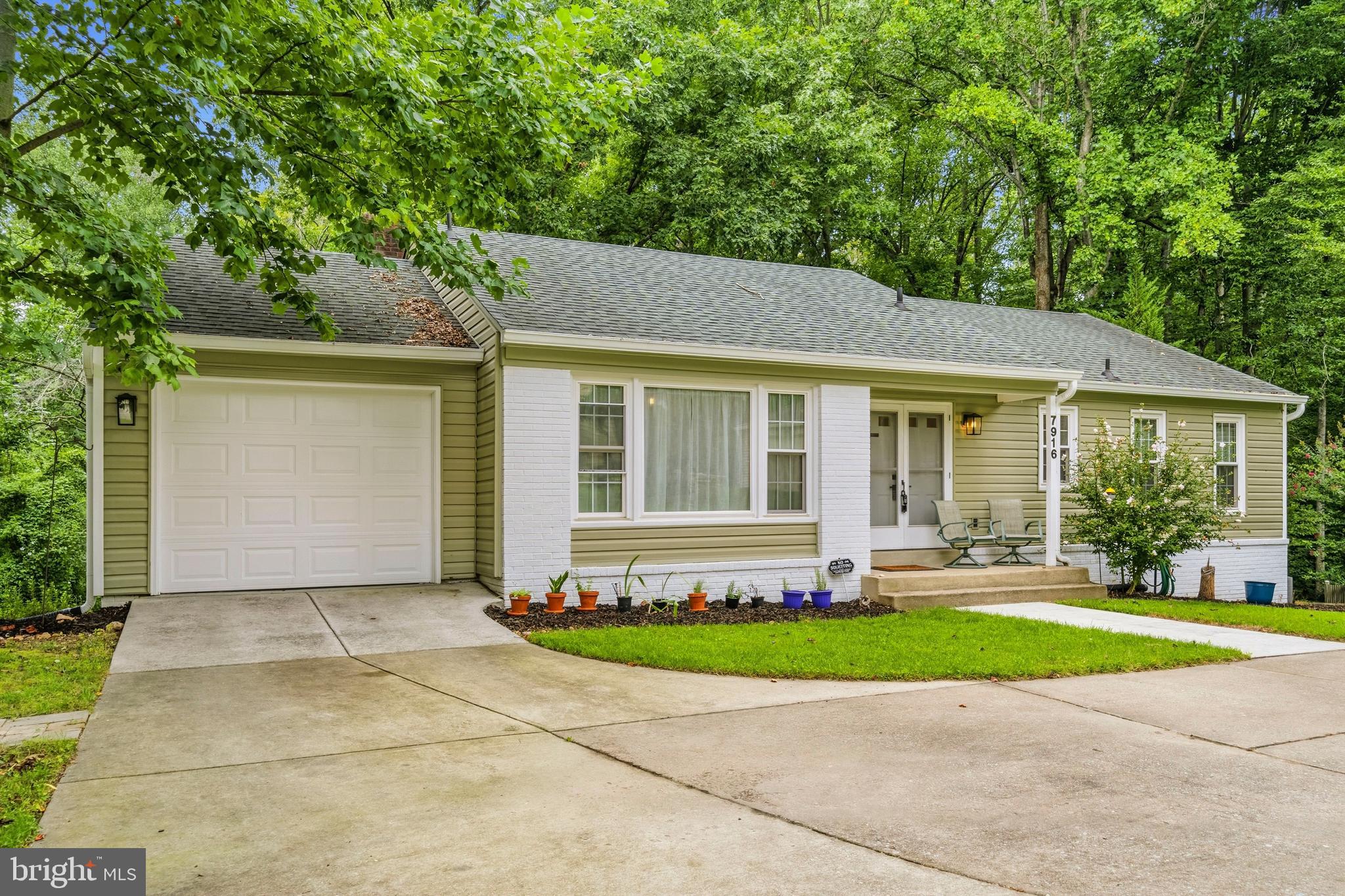 7916 DELOZIER COURT