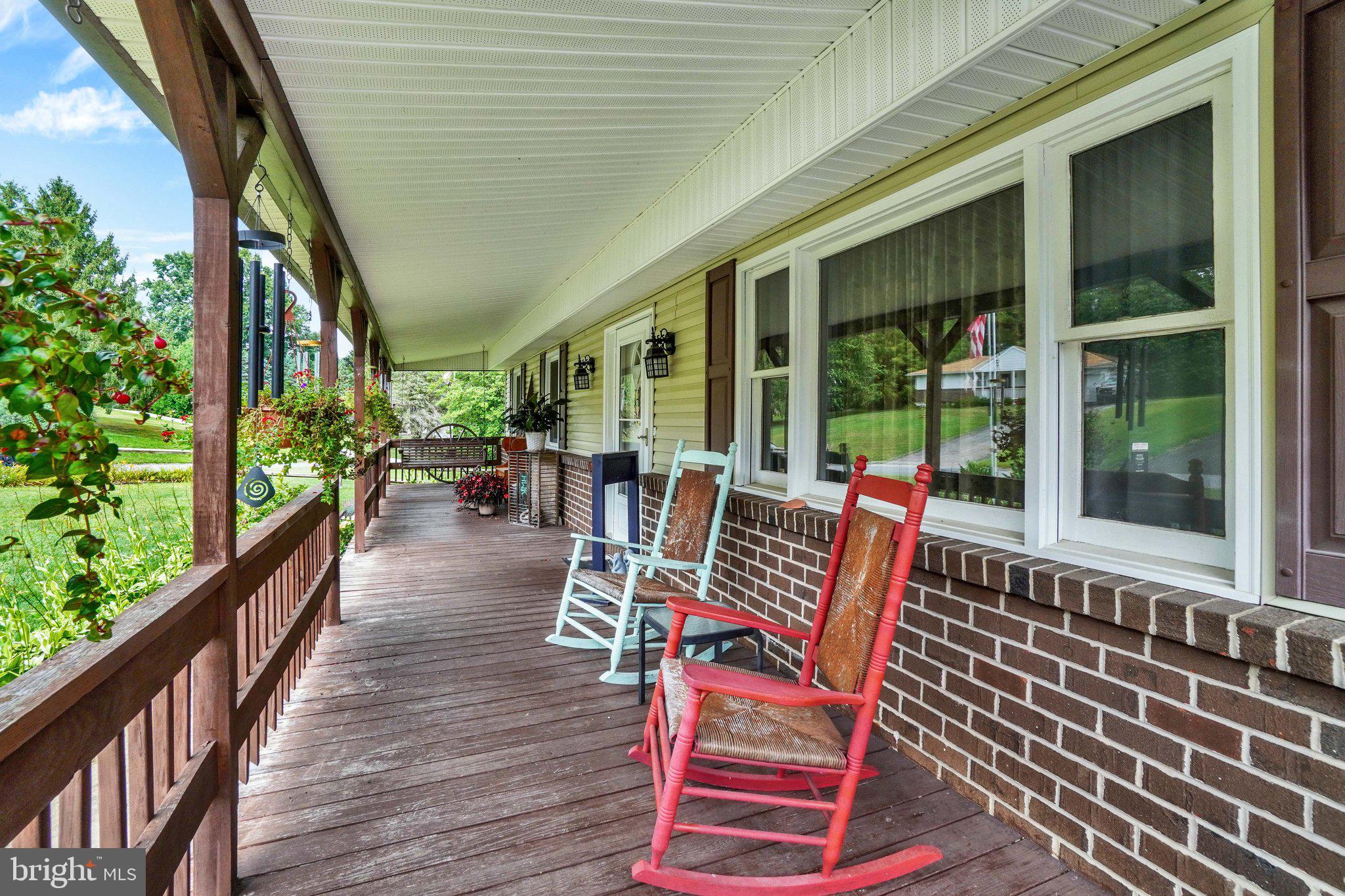 1926 CEDAR DRIVE