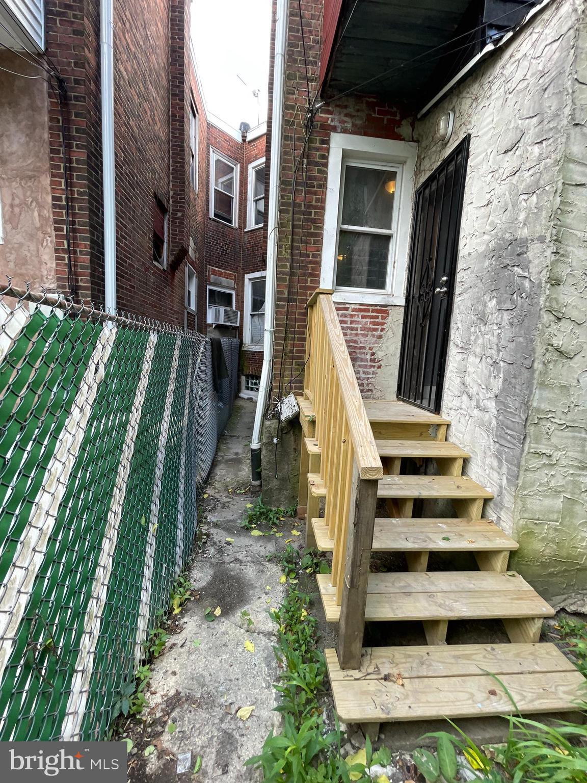 COBBS CREEK - Residential