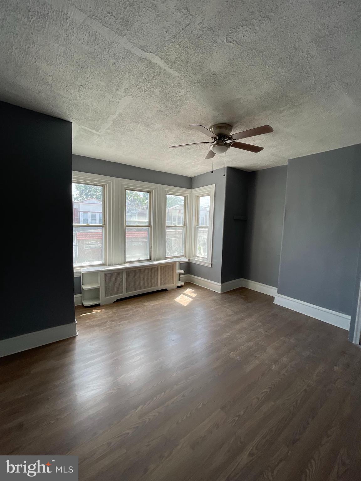 COBBS CREEK - Residential