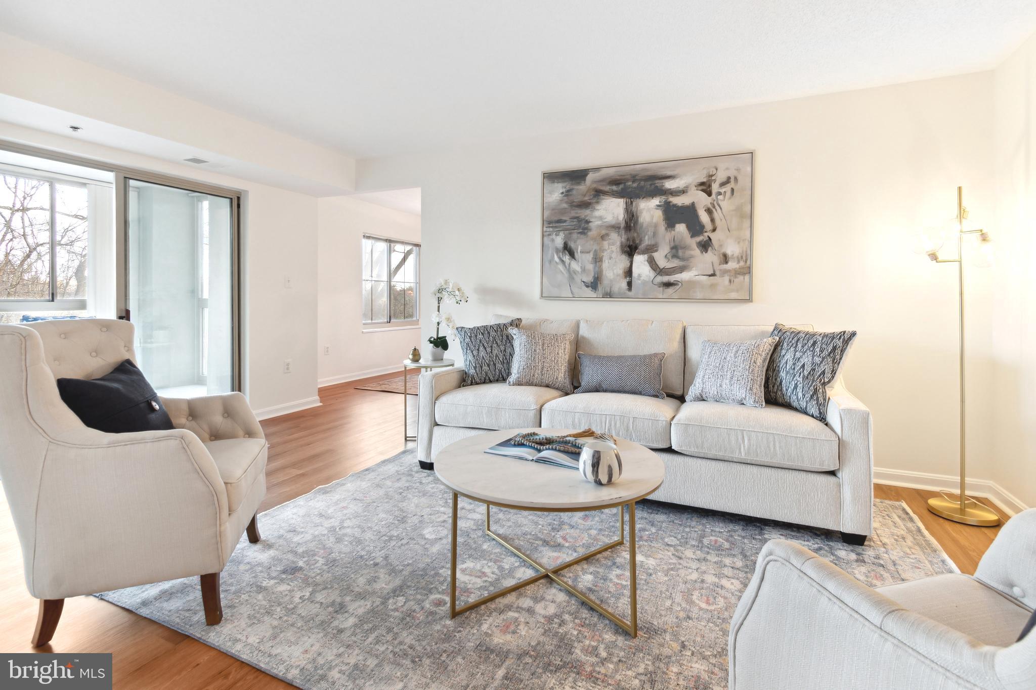 LEISURE WORLD - Residential