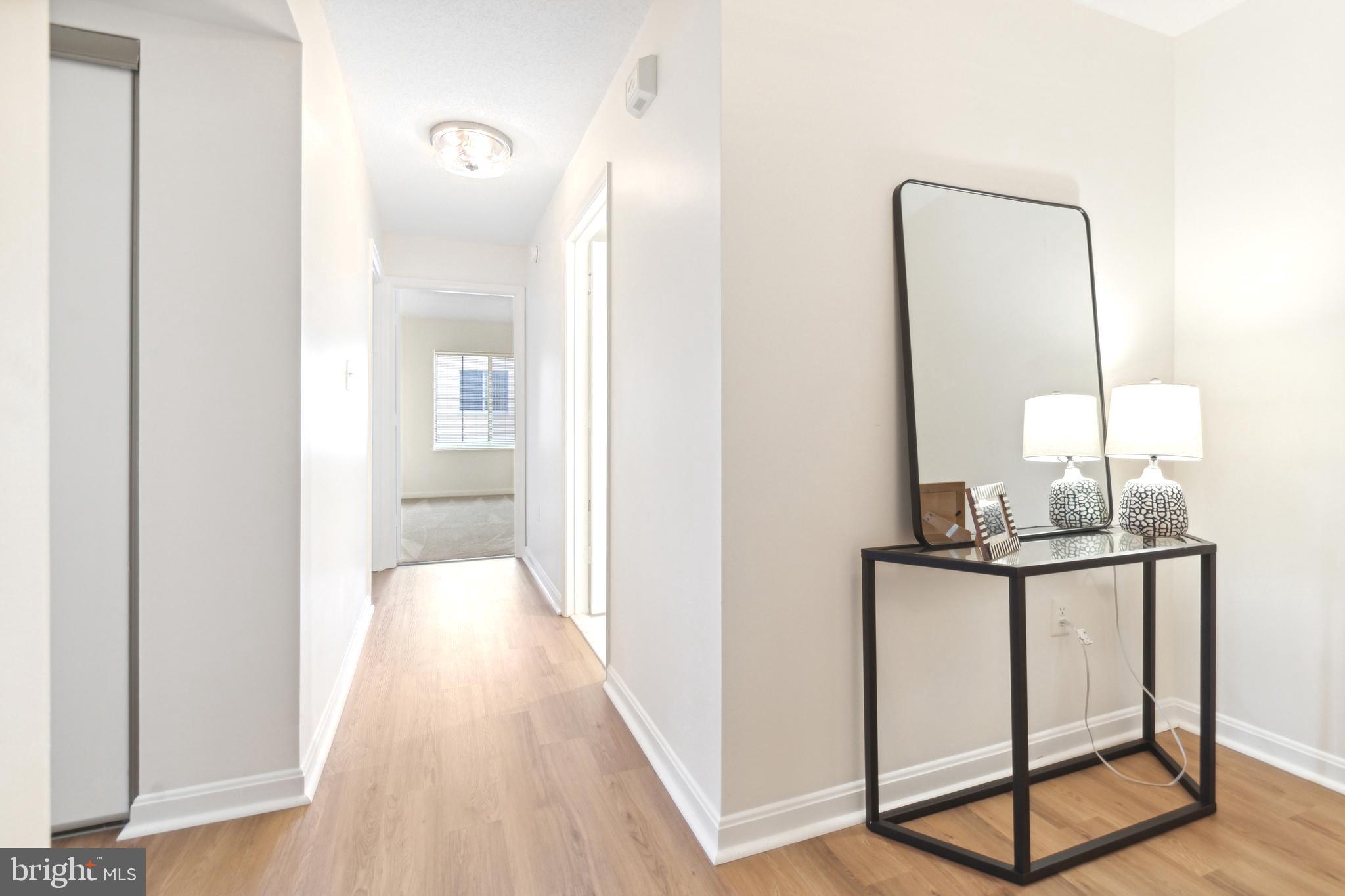 LEISURE WORLD - Residential