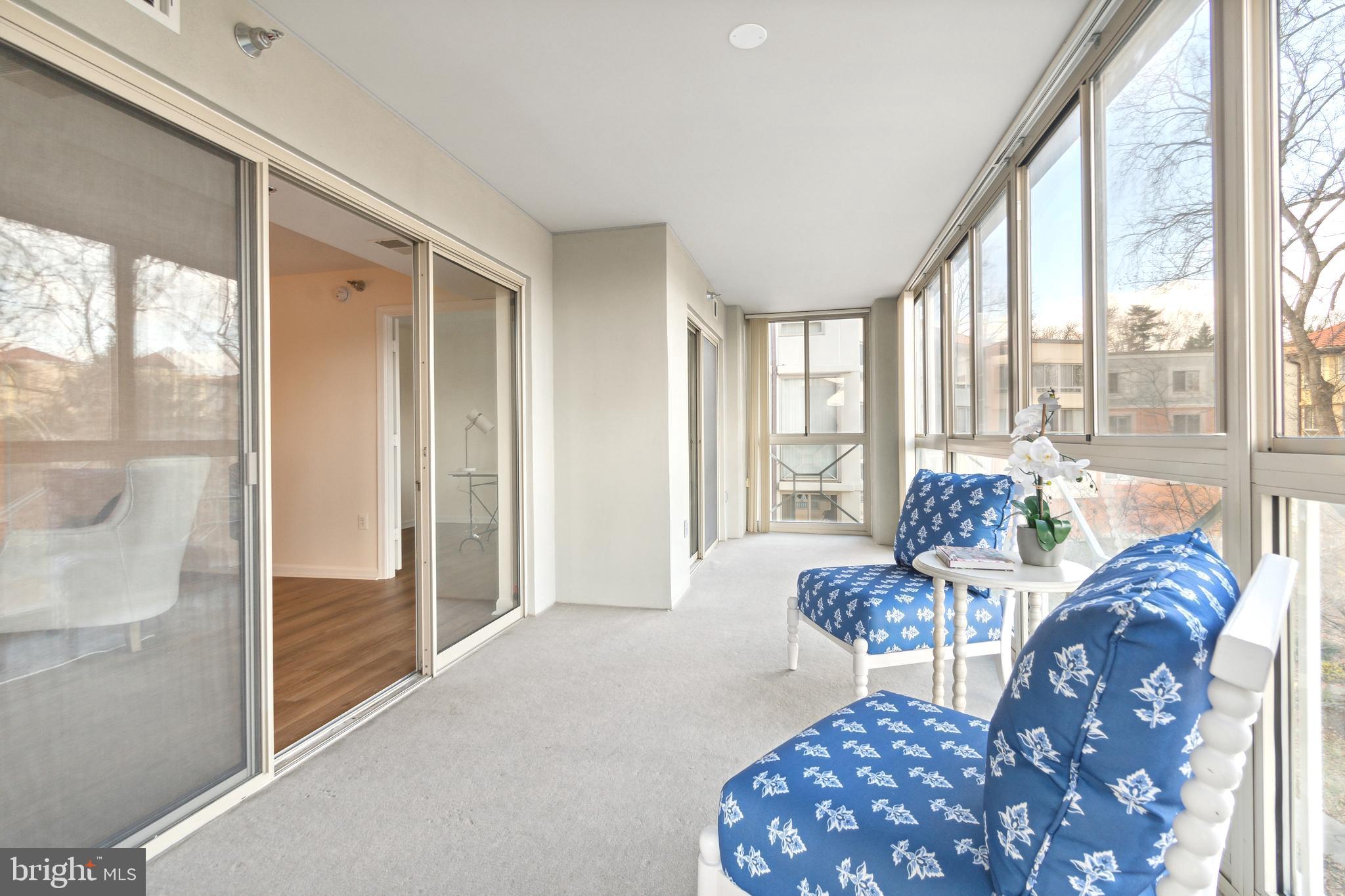 LEISURE WORLD - Residential