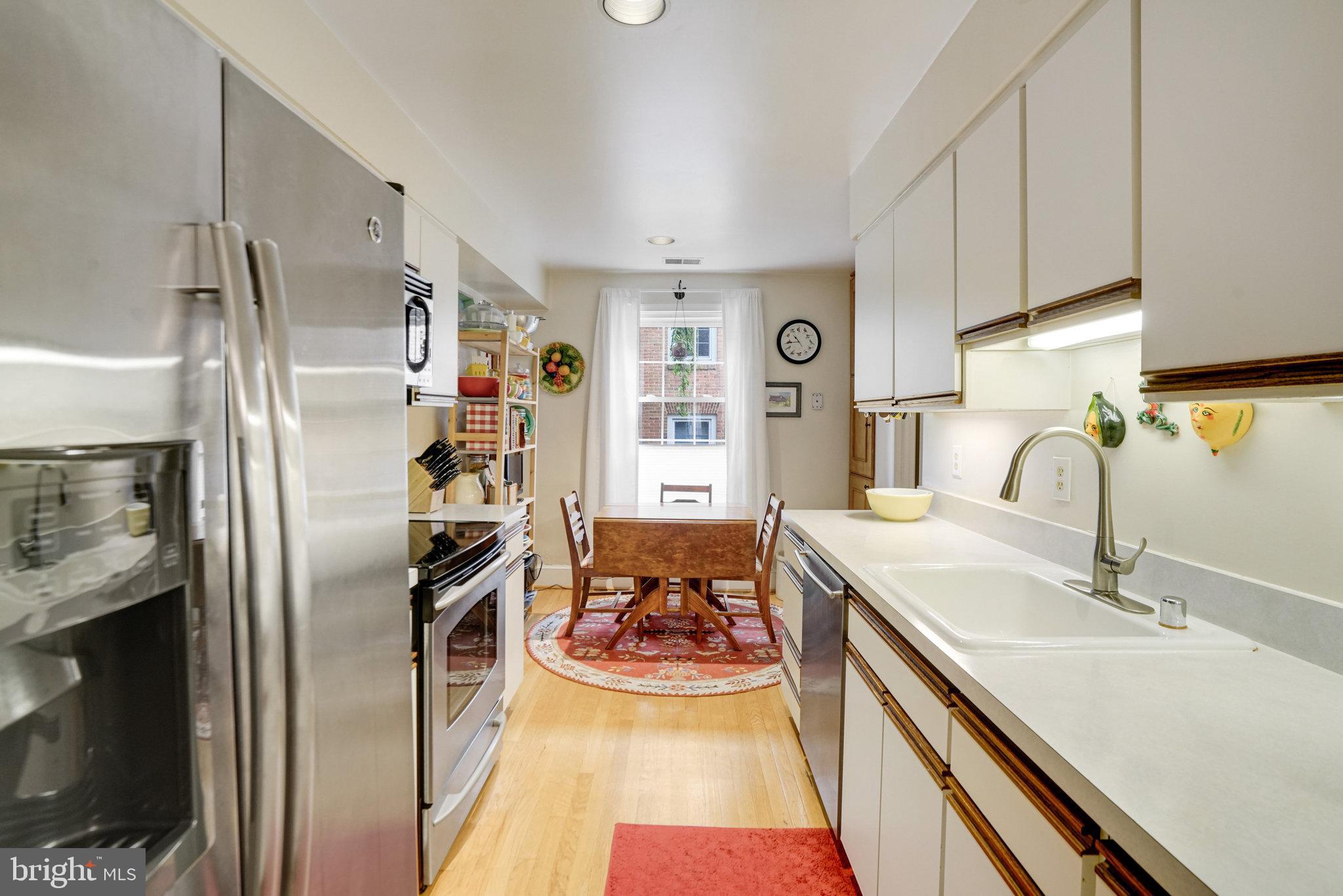 CANAL WAY - Residential Lease