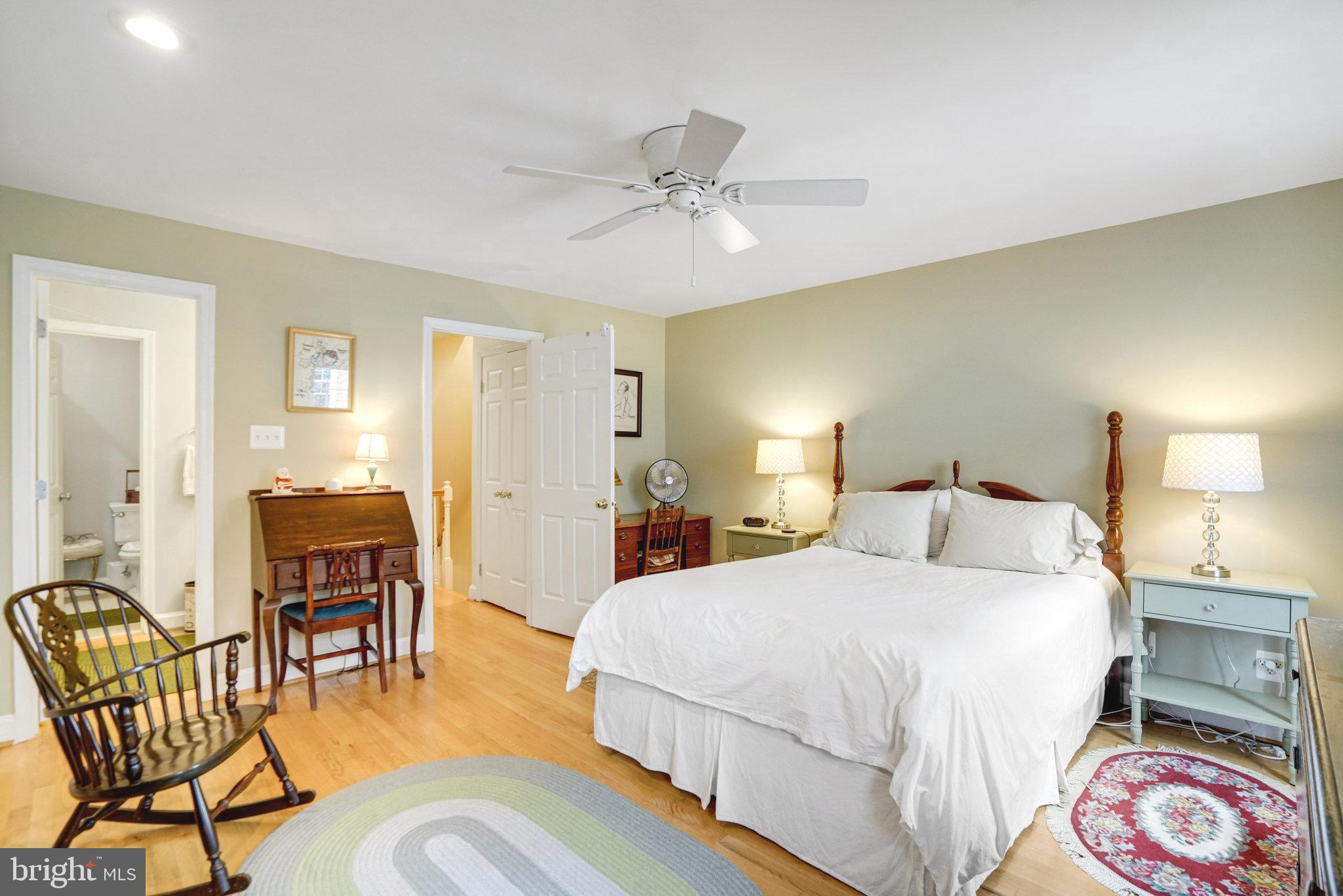 CANAL WAY - Residential Lease