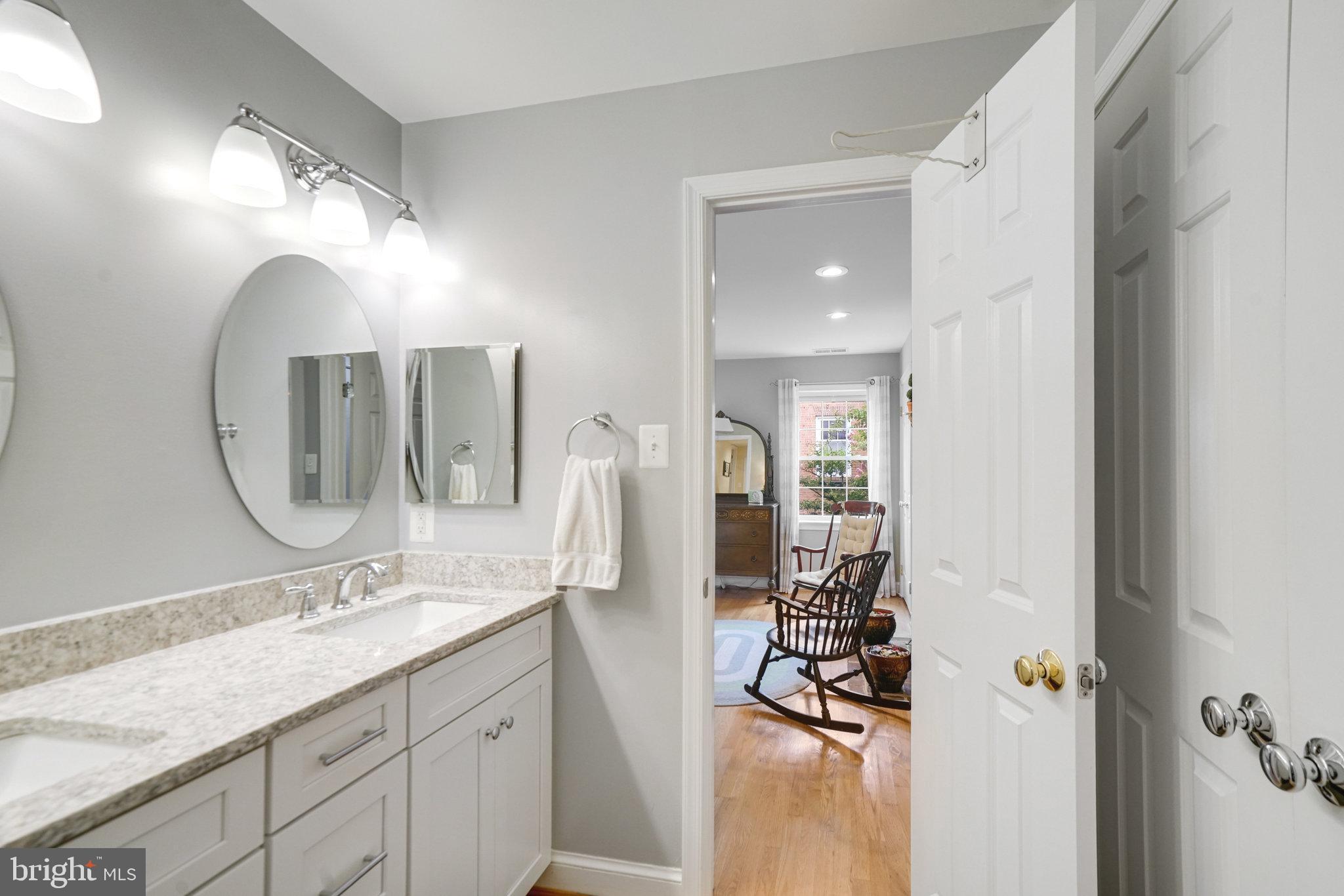 CANAL WAY - Residential Lease