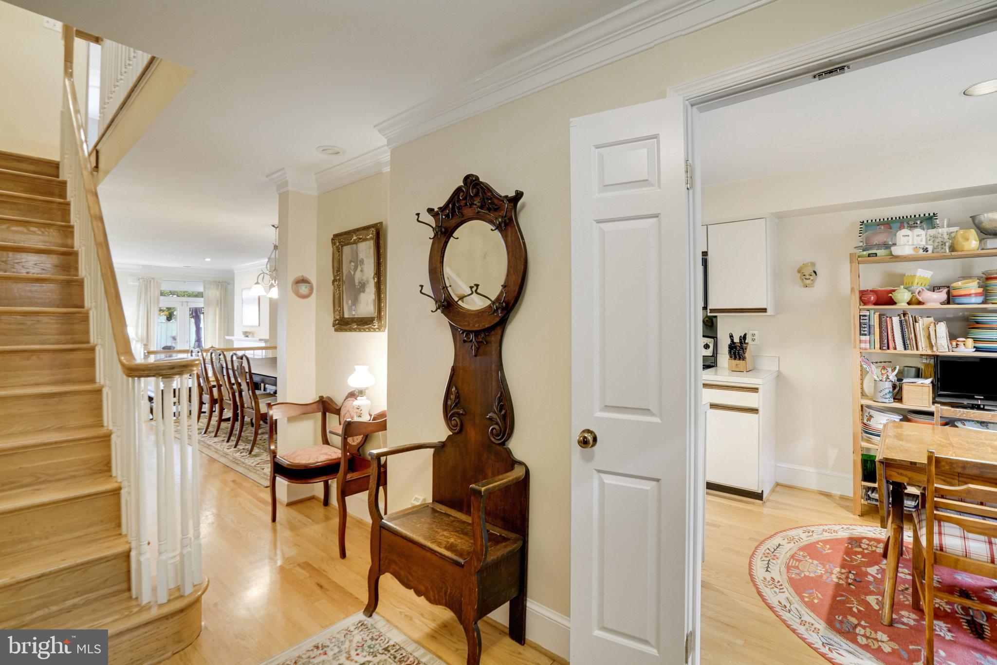 CANAL WAY - Residential Lease