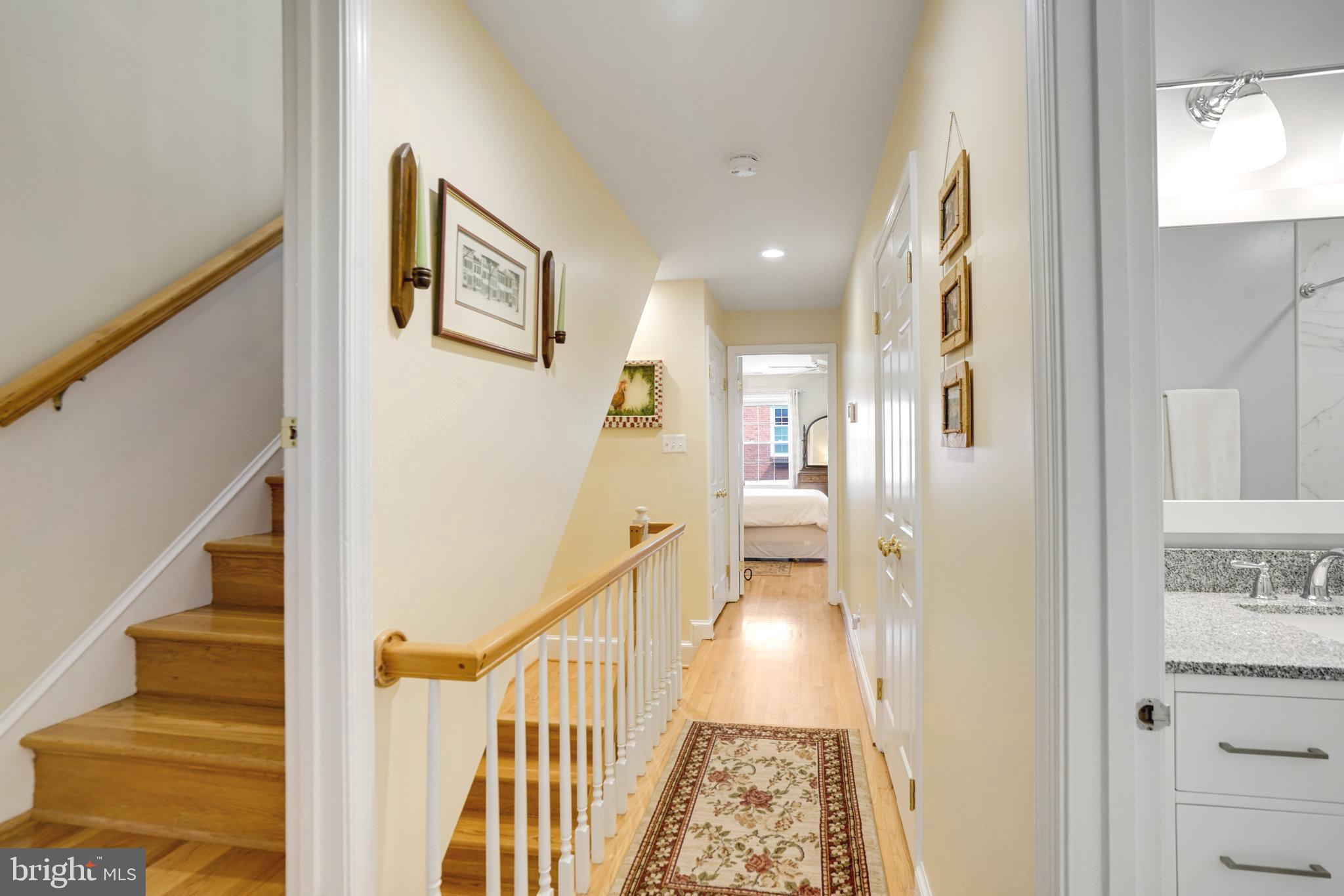 CANAL WAY - Residential Lease