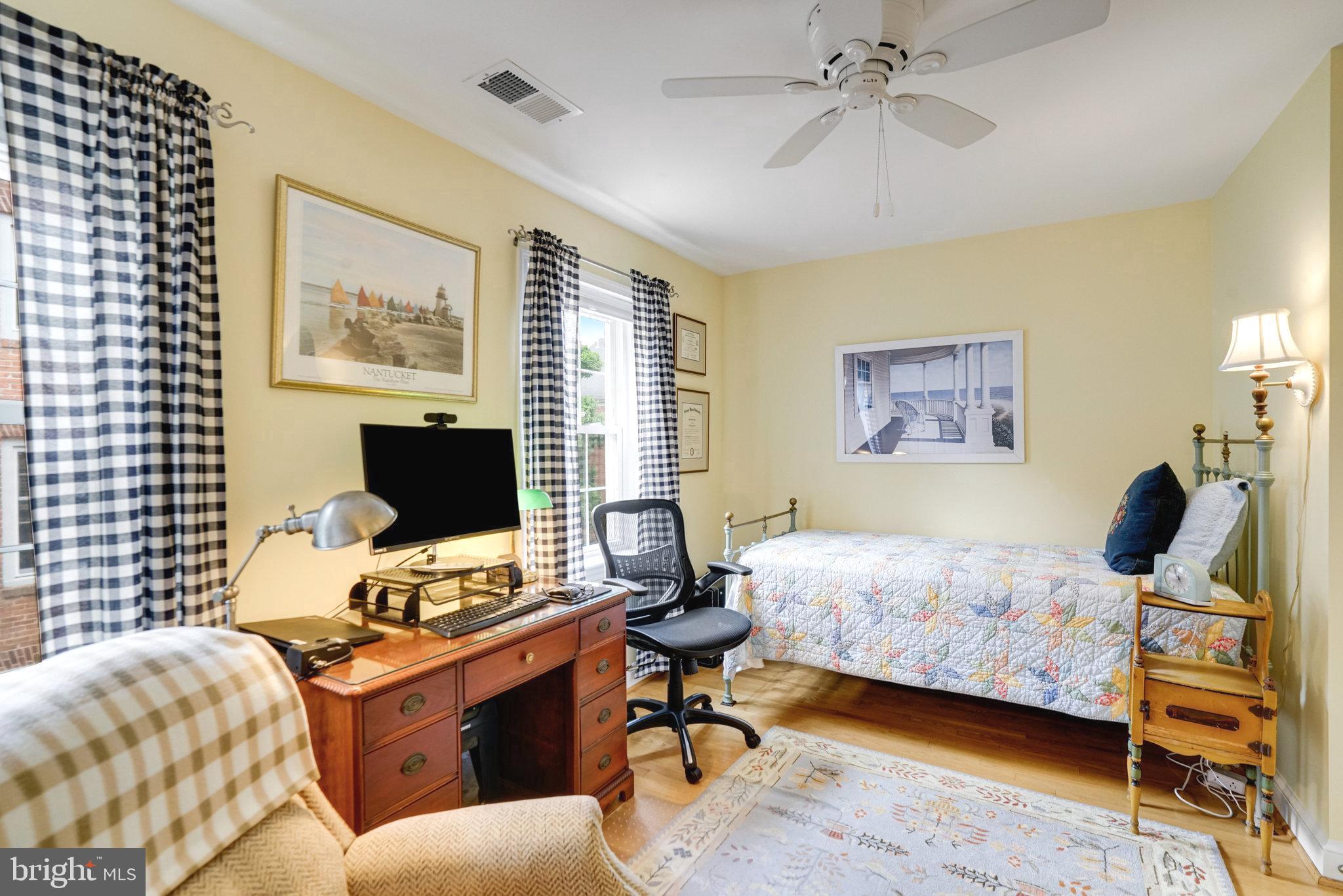 CANAL WAY - Residential Lease