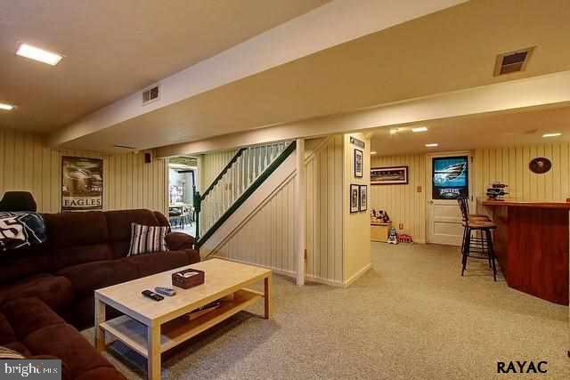 PINEVIEW - Residential