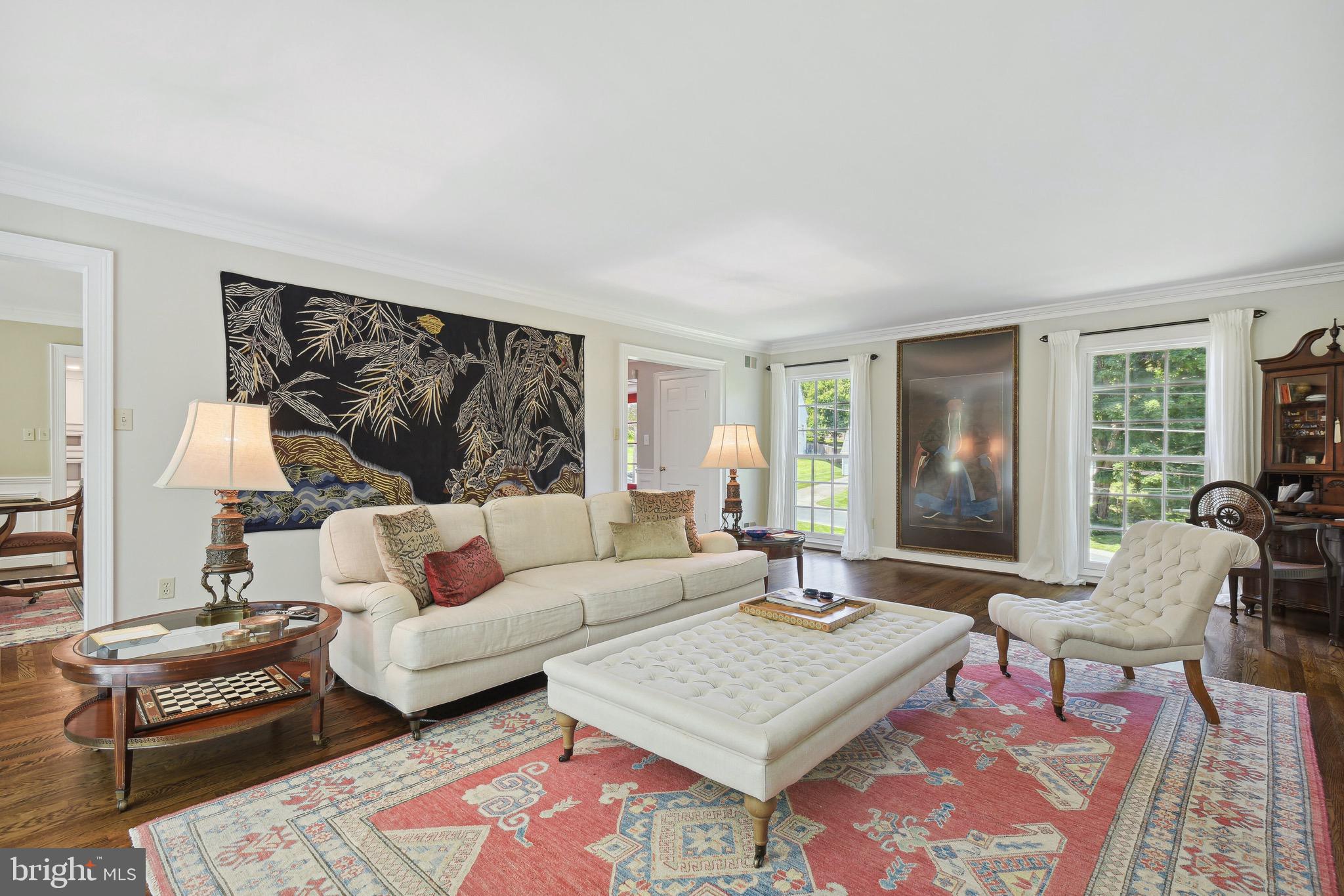 BURNING TREE VIEW - Residential