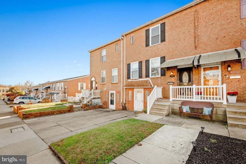 Photo of 4237 Chalfont Place, PHILADELPHIA, PA 19154 (MLS # PAPH2563334)