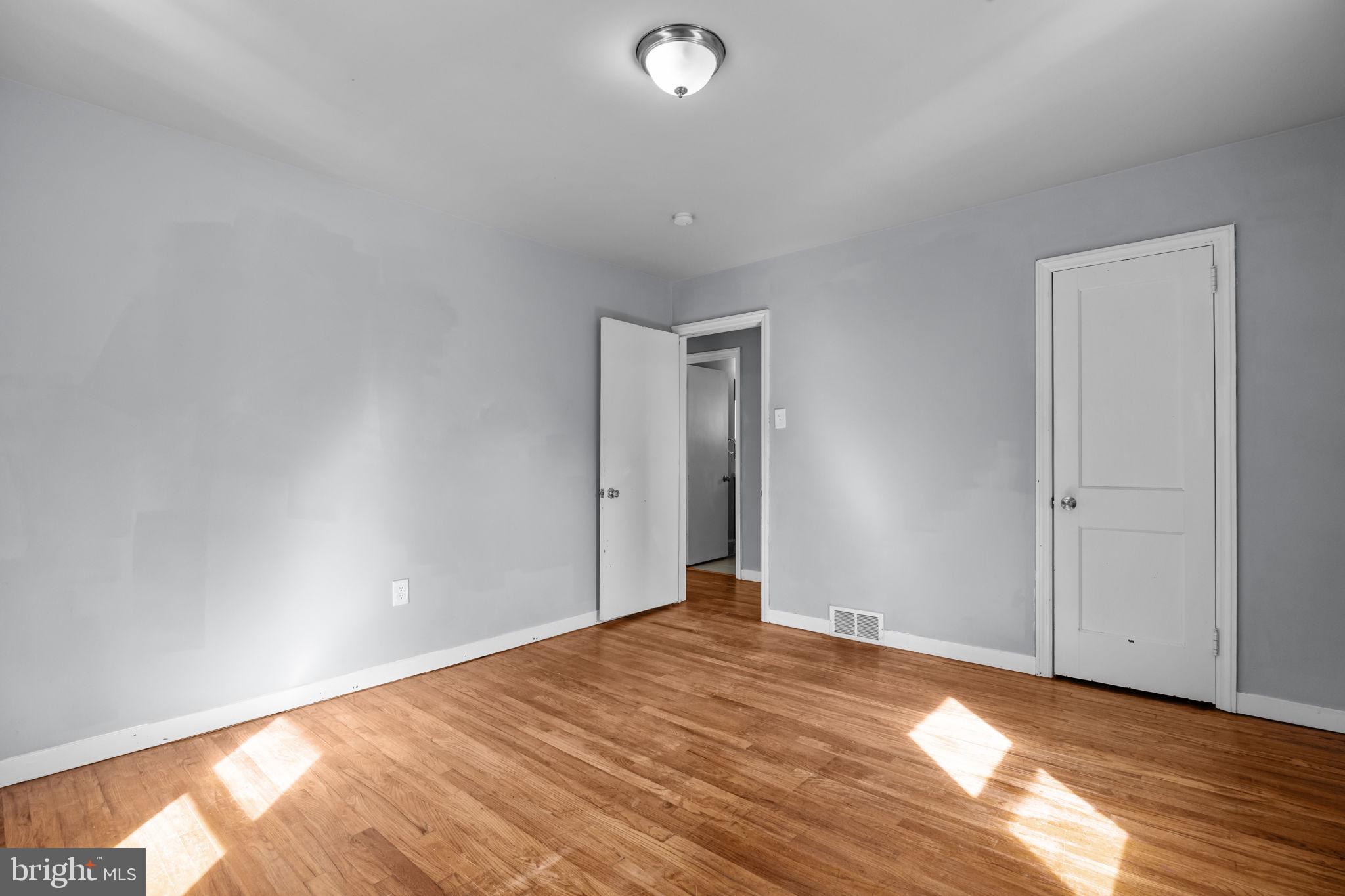 WEST BRISTOL - Residential