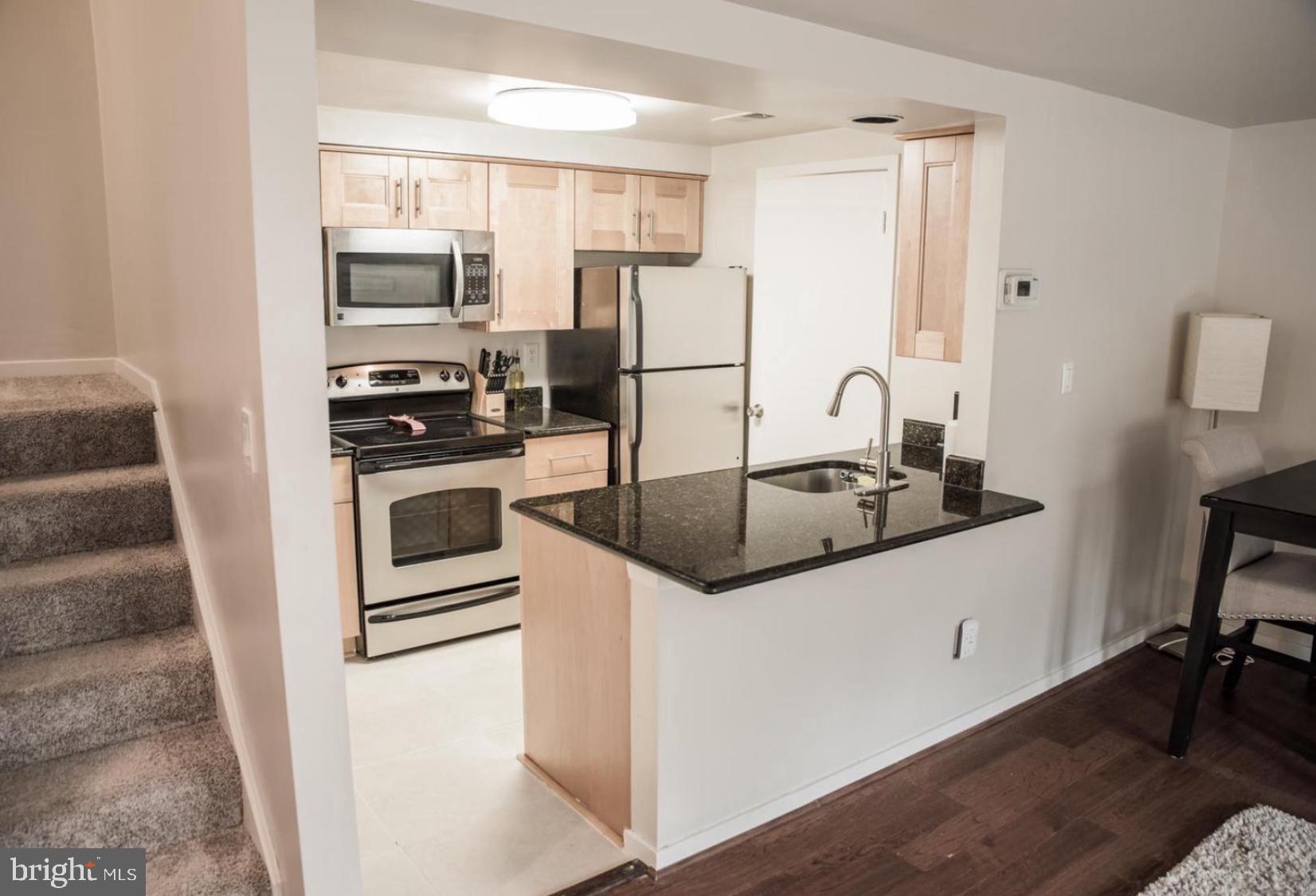 CHRISTOPHER COURT - Residential Lease