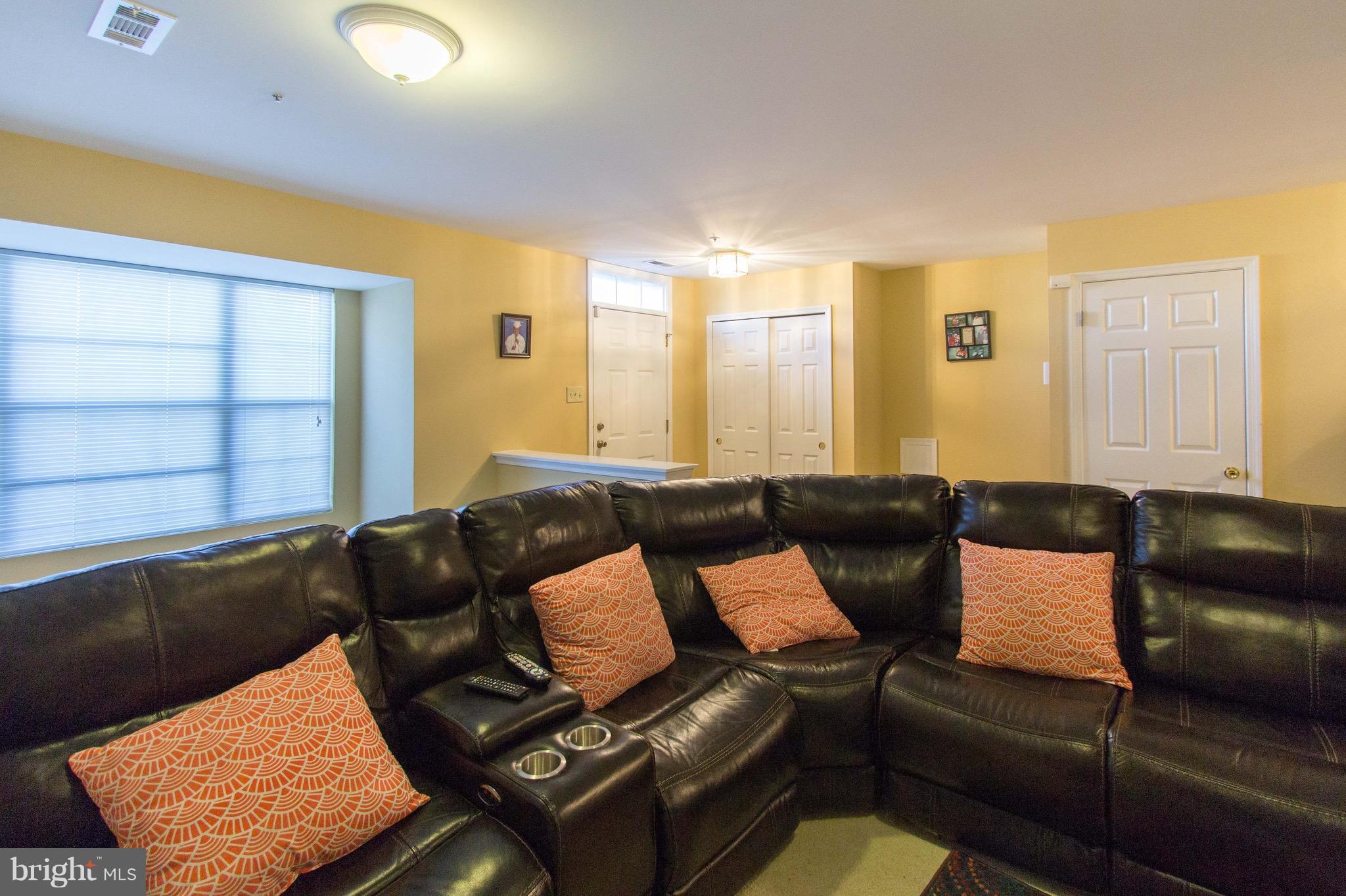 MONTPELIER HILLS- PLAT 1 - Residential