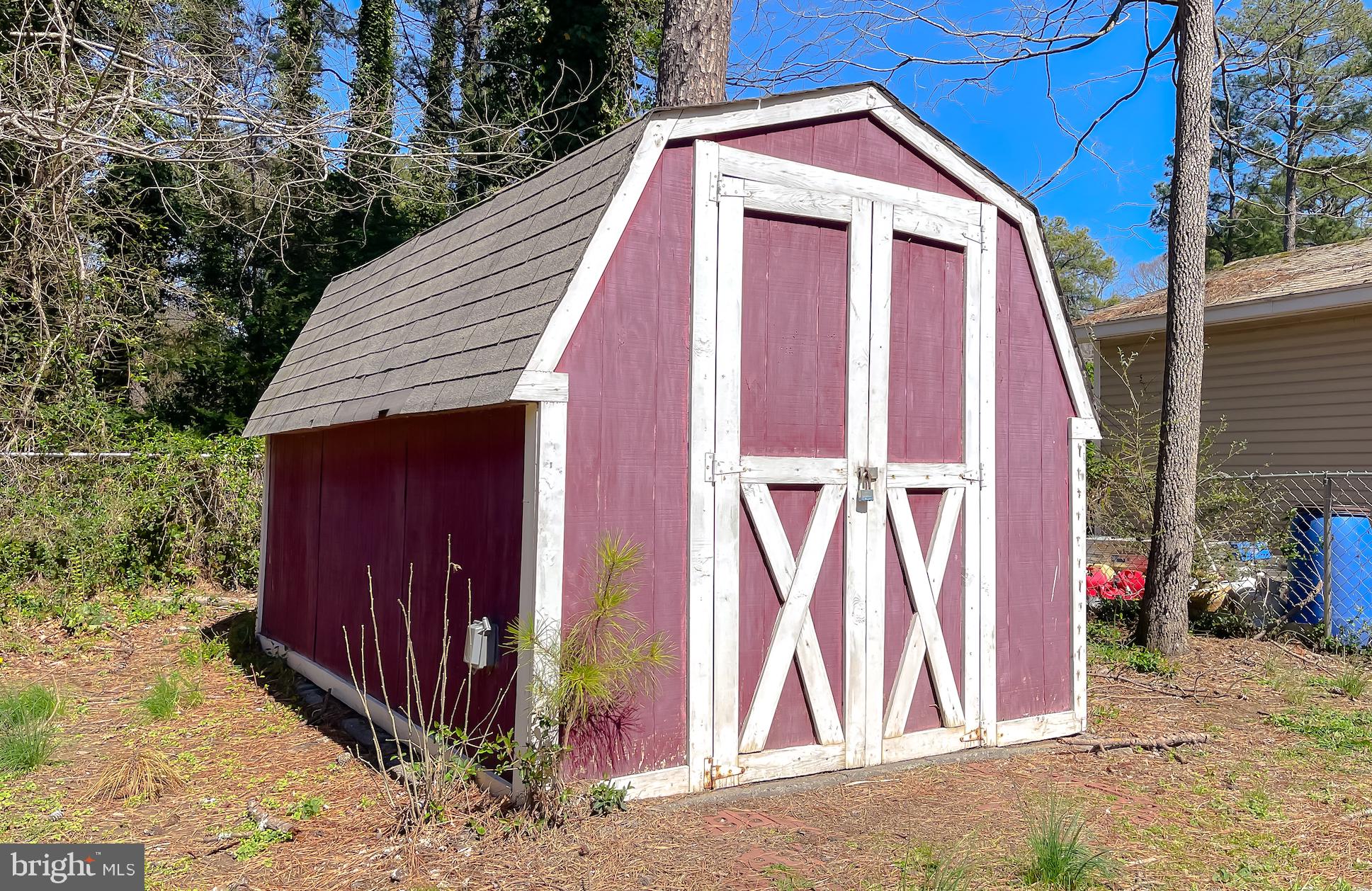 DRUM POINT - Residential