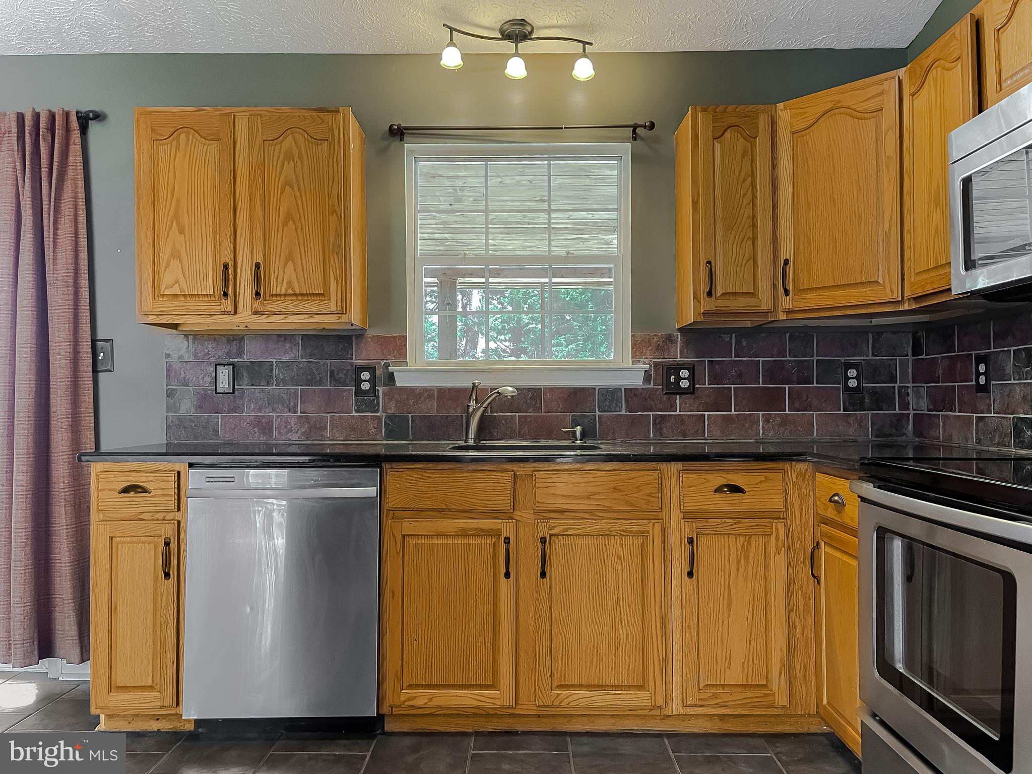 DRUM POINT - Residential