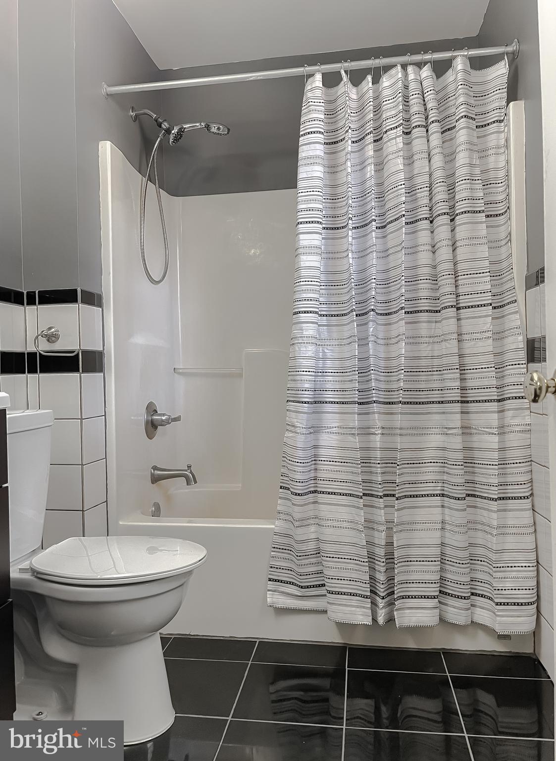 DRUM POINT - Residential