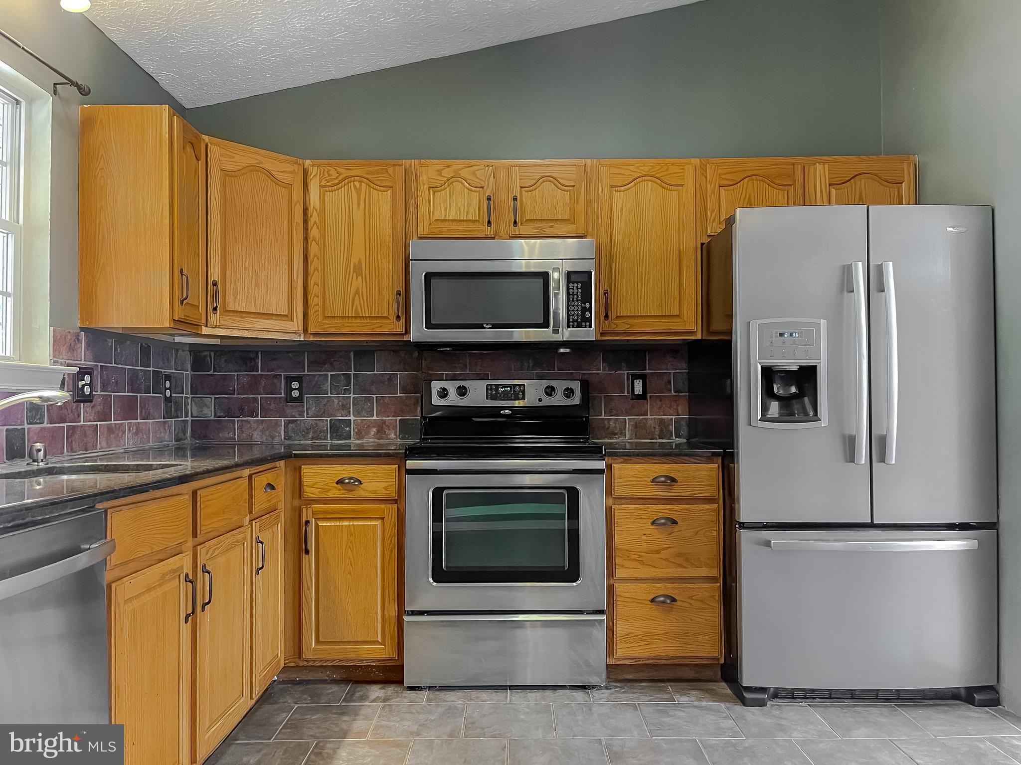 DRUM POINT - Residential