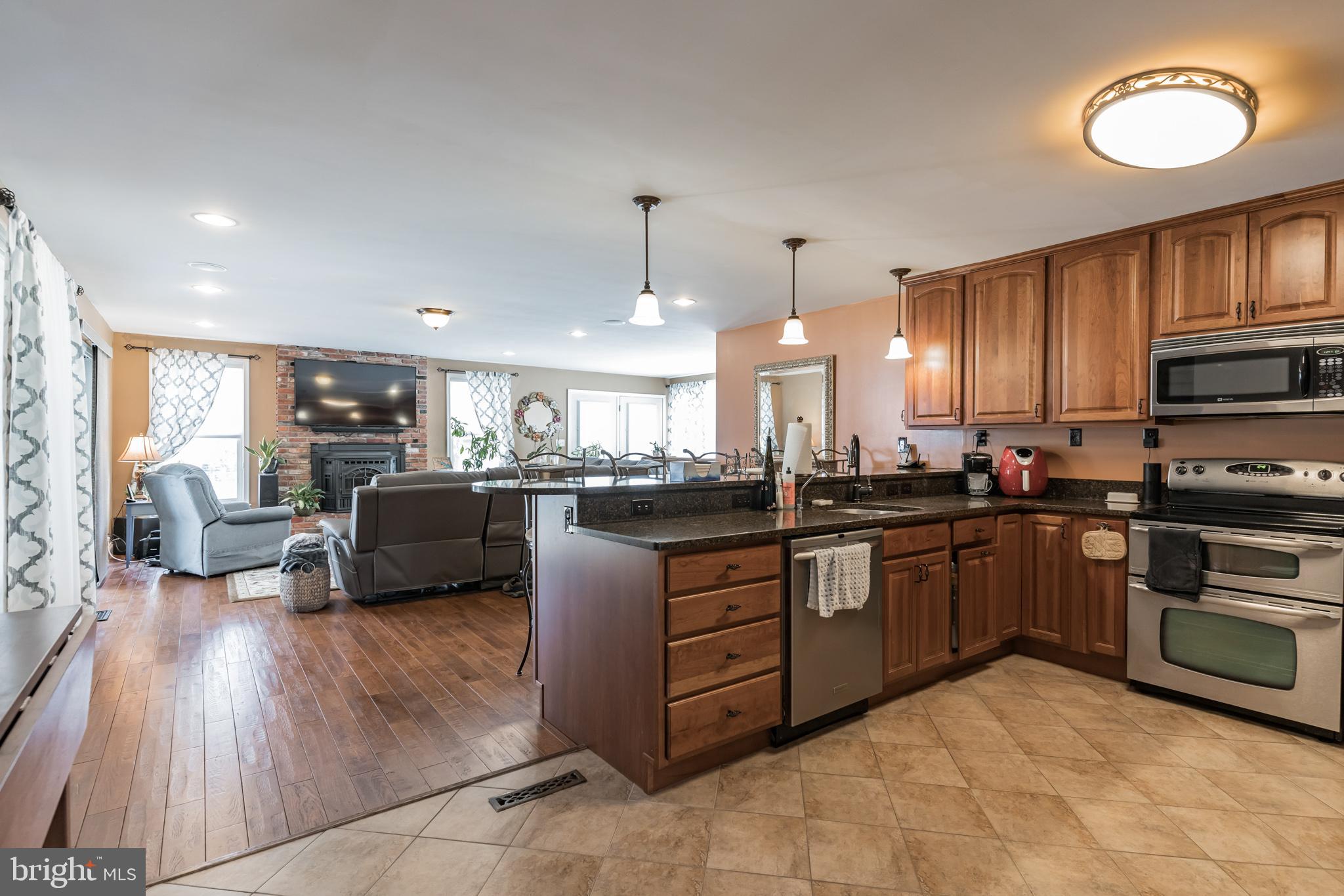 LOCH HAVEN BEACH - Residential